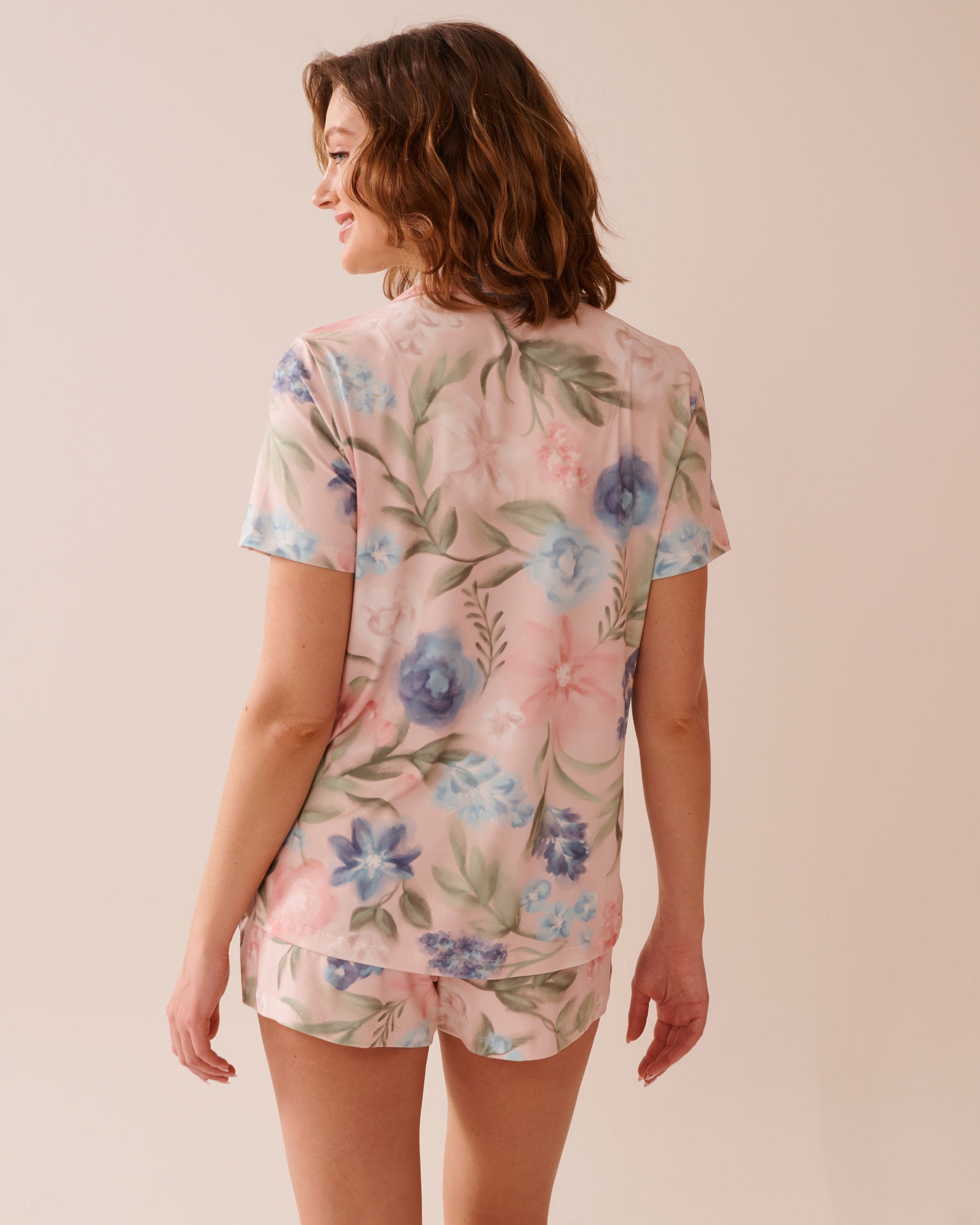 La Vie en Rose_Watercolour Flower Print Super Soft Button-down Shirt_40100746_P60362_02