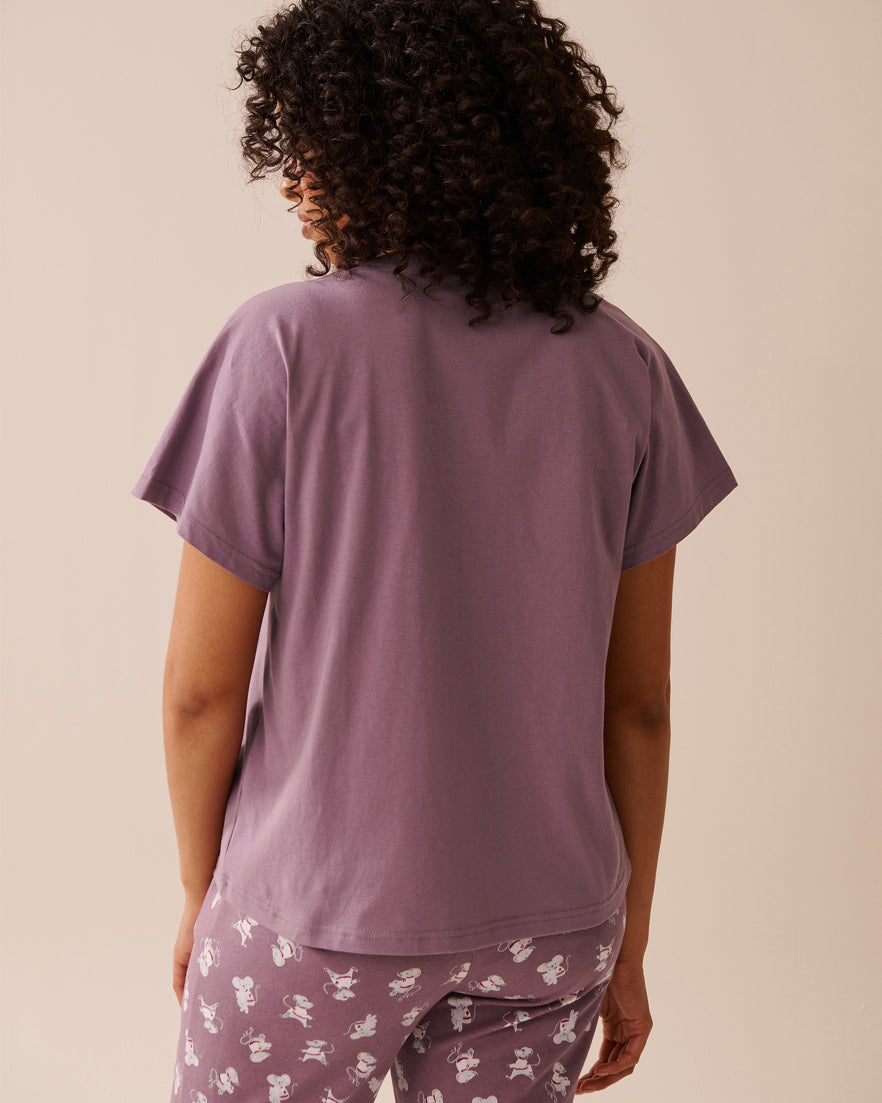 La Vie en Rose_Grapeade W- Screen 2_Mouse Print Cotton V-neck T-shirt_40100768_P50095_02