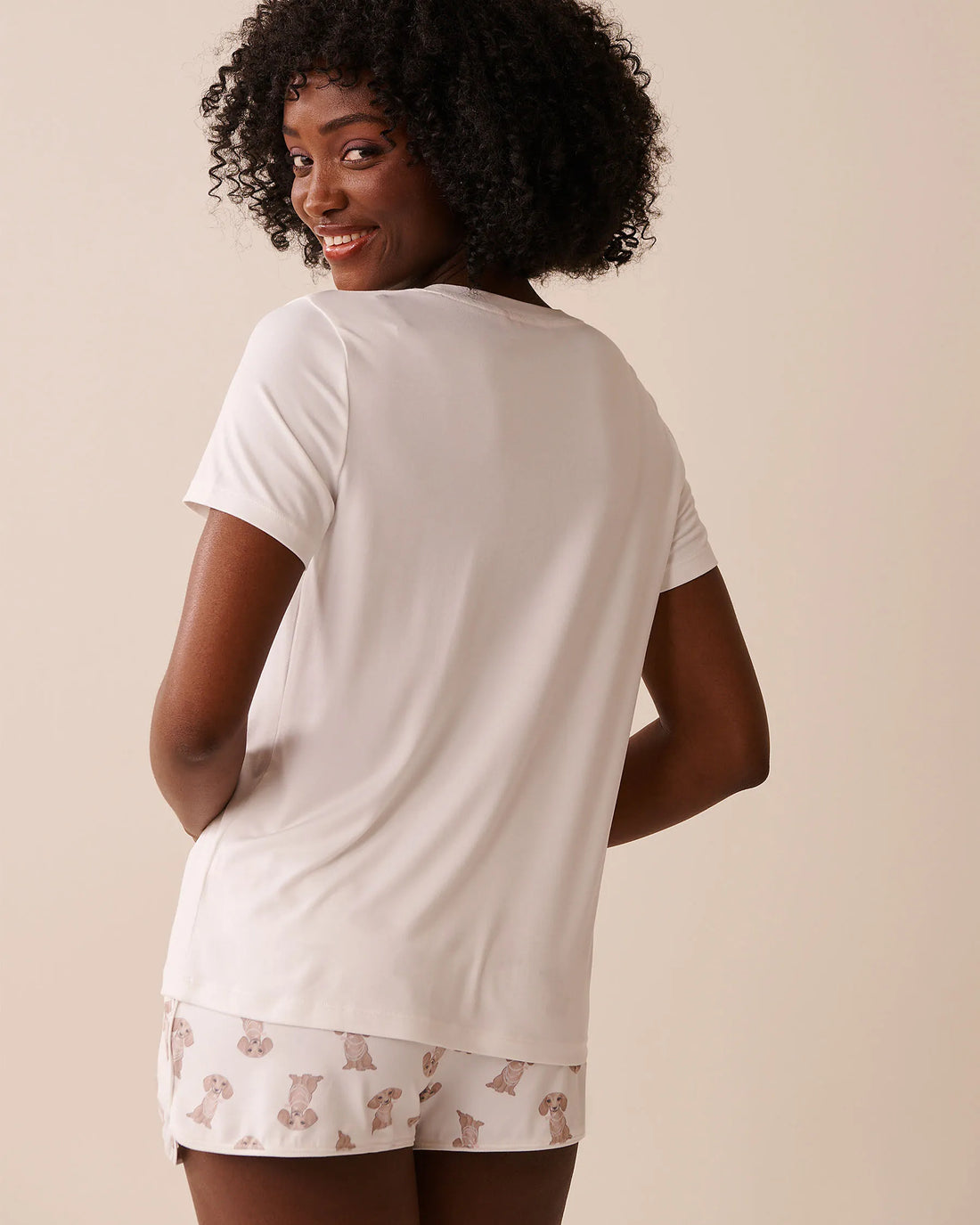 La Vie en Rose_Snow White W/Screen_Dachshund Print Super Soft T-Shirt_40100773_P10562_02