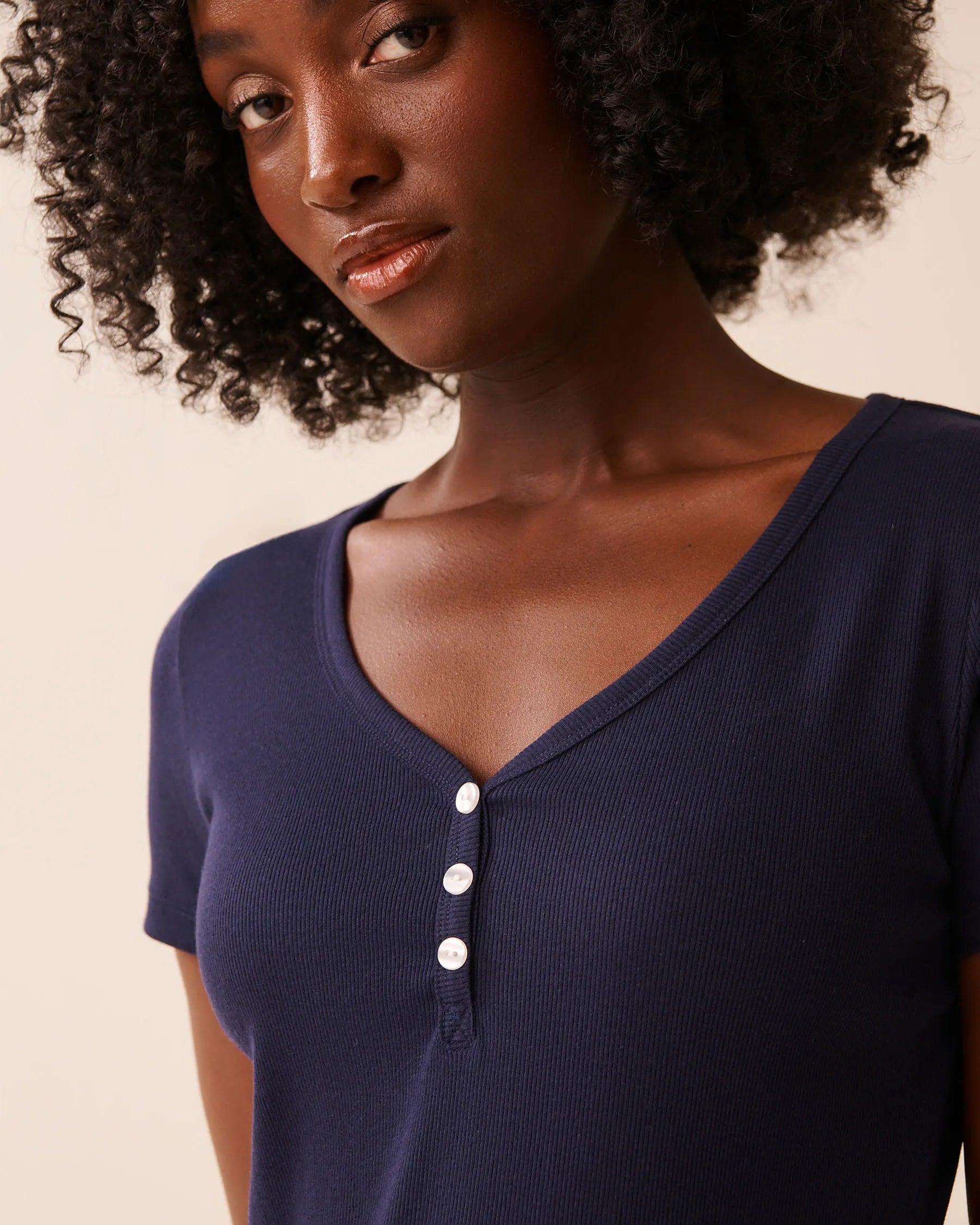 La Vie en Rose_Evening Blue_Ribbed Henley T-shirt_40100804_40009_03