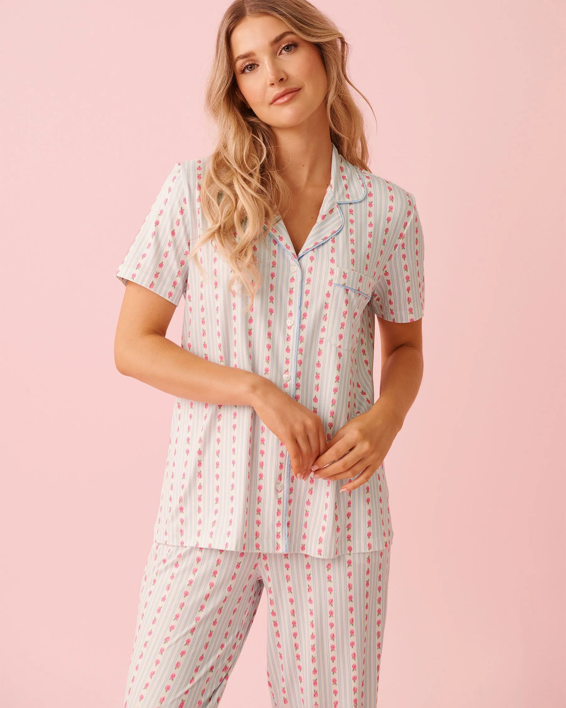 La Vie en Rose Snow White Rosette Stripe Women Rose Print Super Soft Button-down Shirt SKU: 40100827_P10575 Image 01