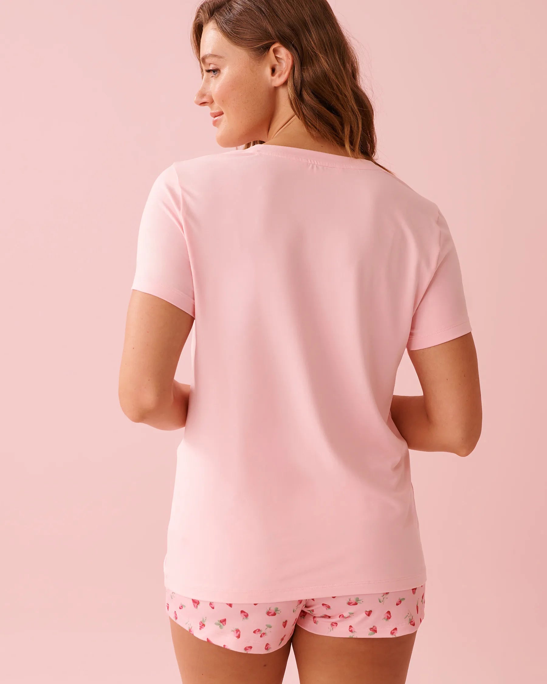 La Vie en Rose_Tickled Pink_Spa Time Teddy Print Super Soft T-shirt_40100829_60229_02