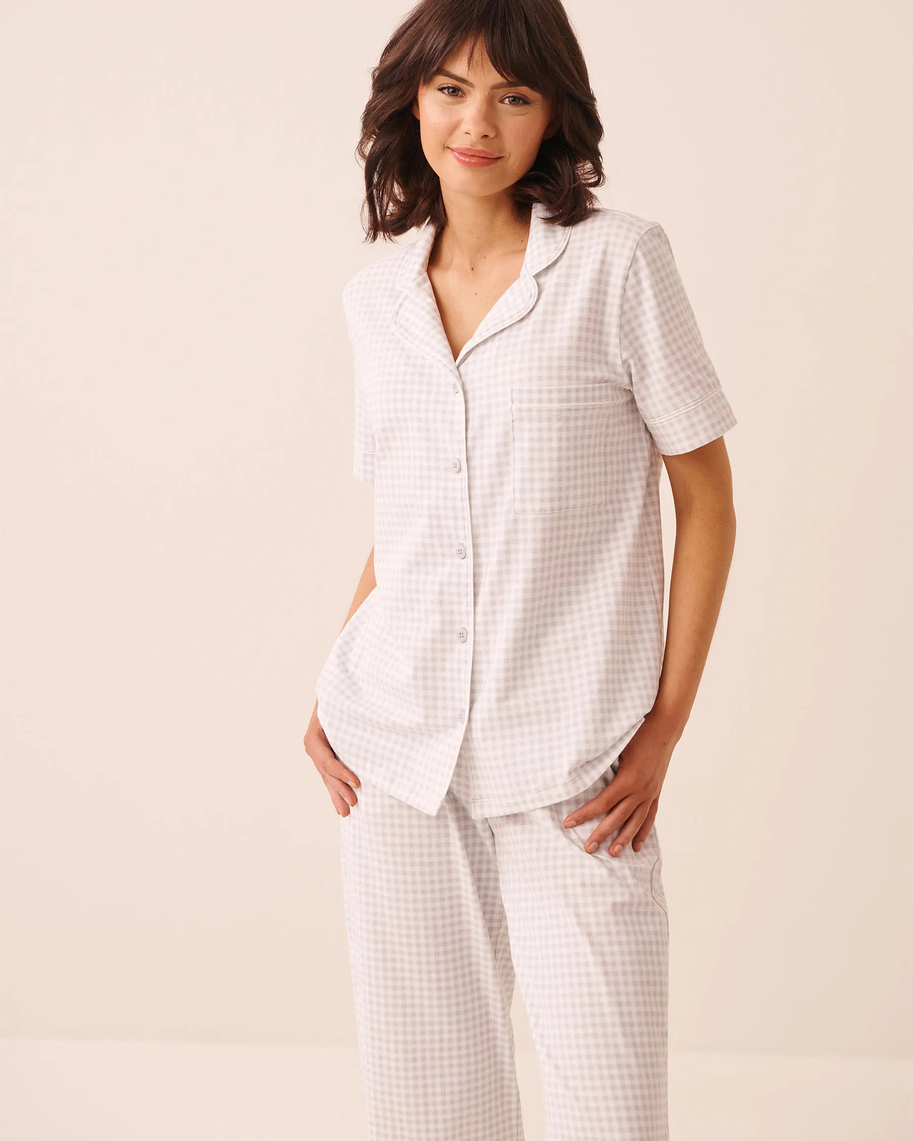 La Vie en Rose Quiet Gray Gingham Women Cotton Short Sleeve Button-Down Shirt SKU: 40100858_P00516 Image 01