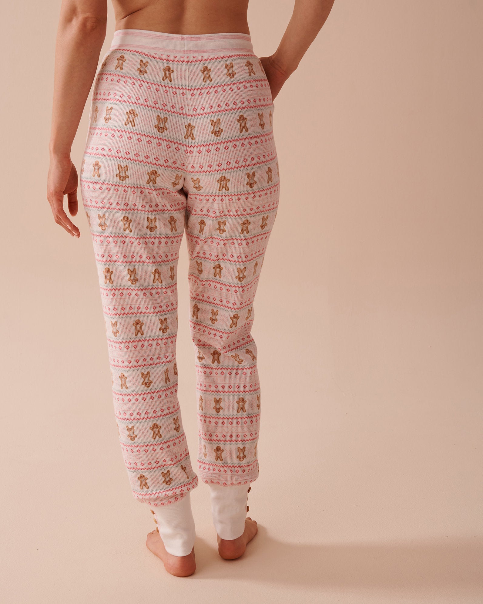 Gingerbread Print Waffle Knit Jogger Pajama Pants_40200630_P10453_04