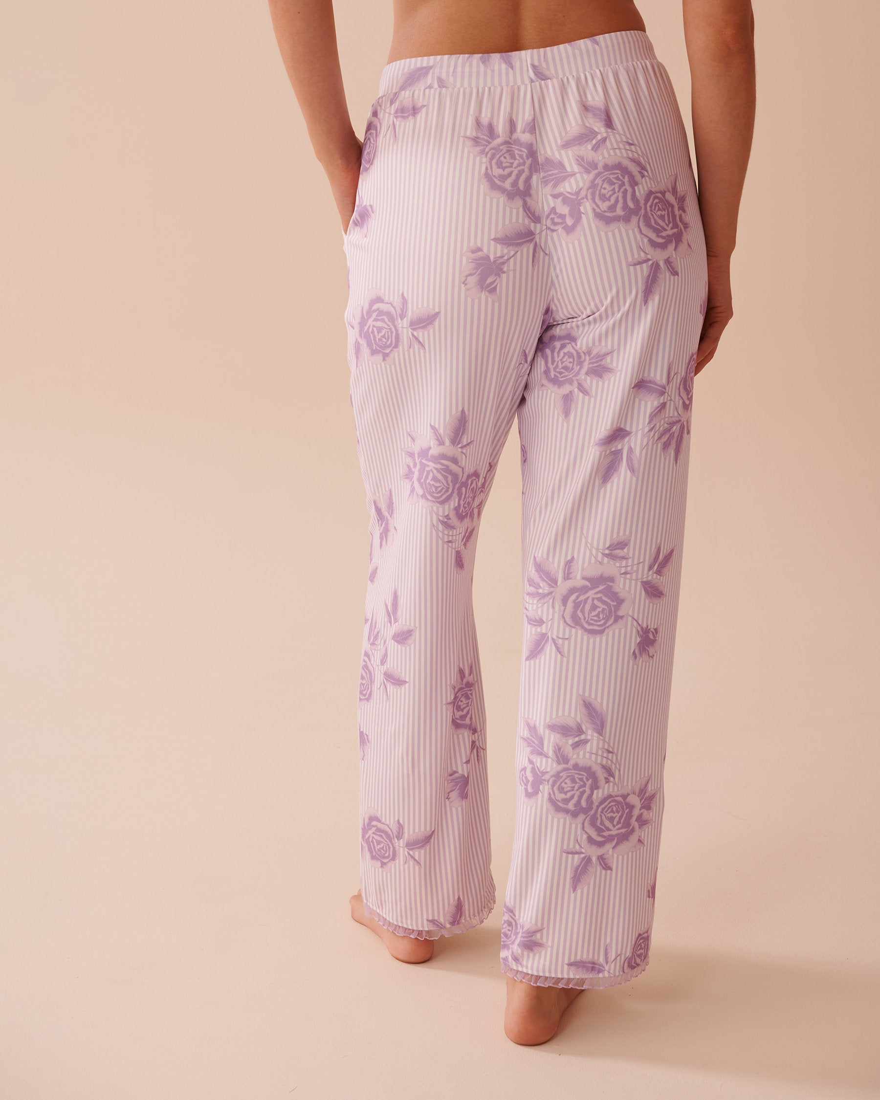 La Vie en Rose_Lilac Rose Print Super Soft Pajama Pants_40200669_P50087_02