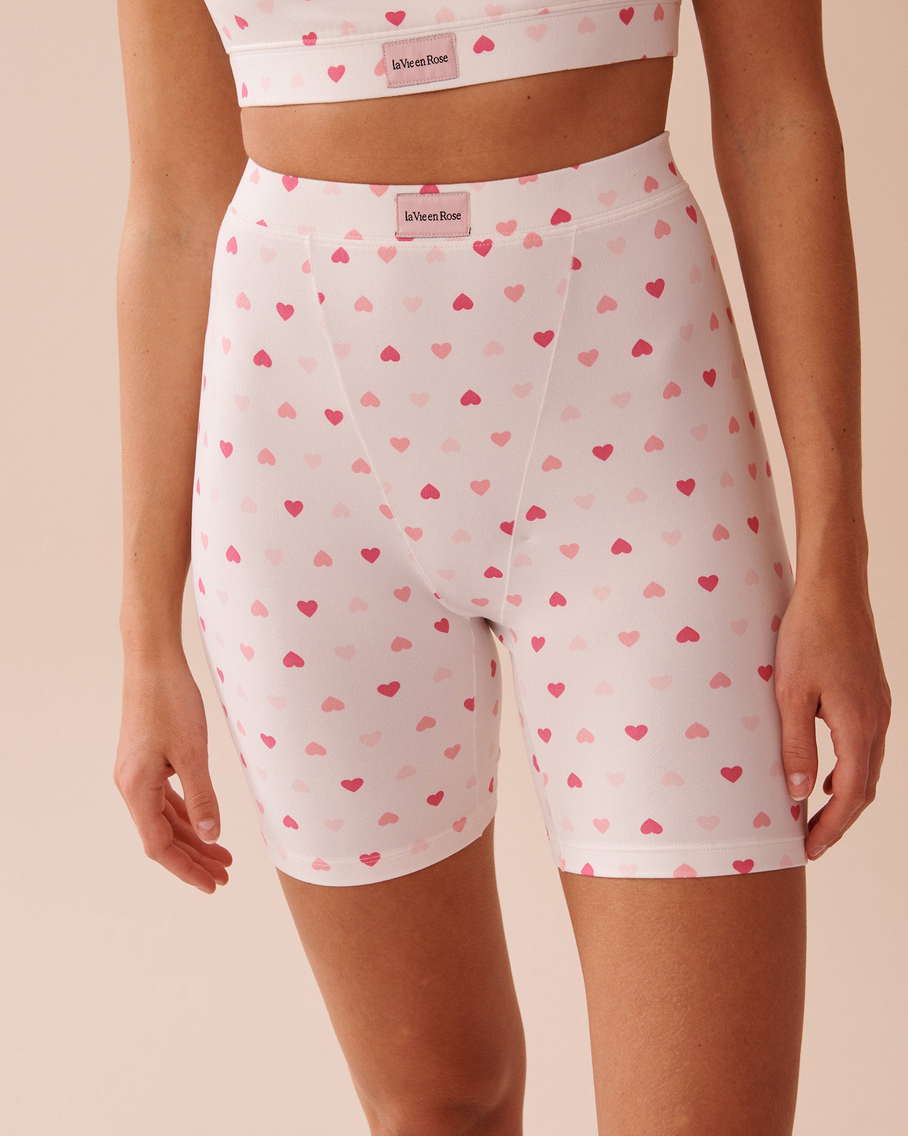 La Vie en Rose_Heart Print Super Soft Biker Style Pajama Shorts_40200676_P10464_01