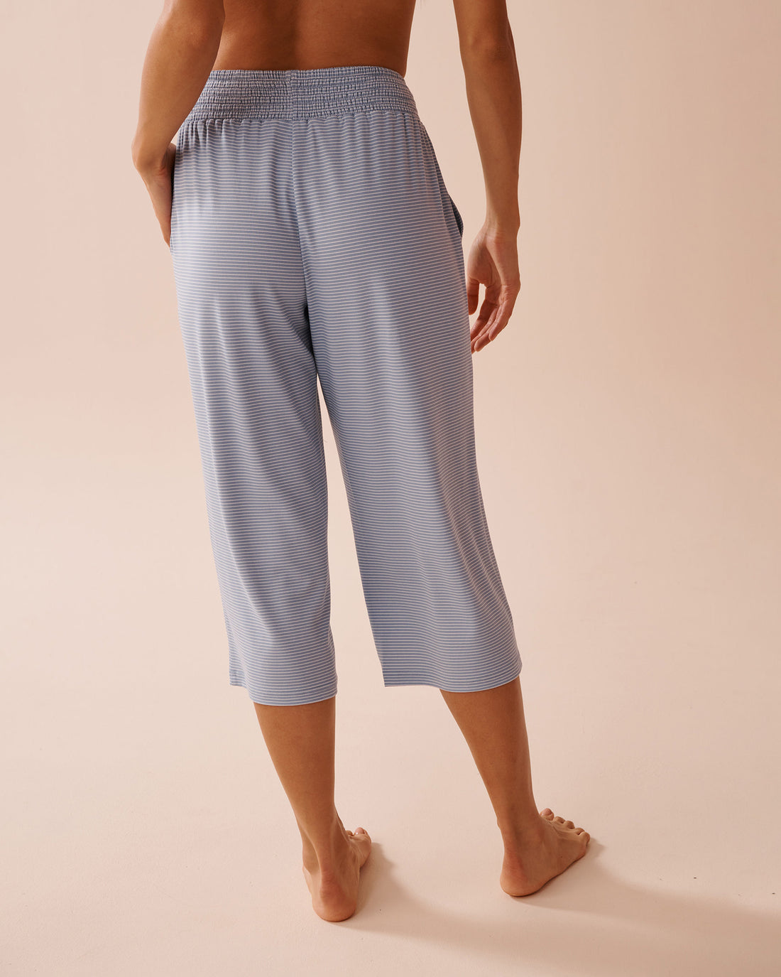 La Vie en Rose_Blue Stripe Super Soft Pajama Capris_40200697_P40423_02