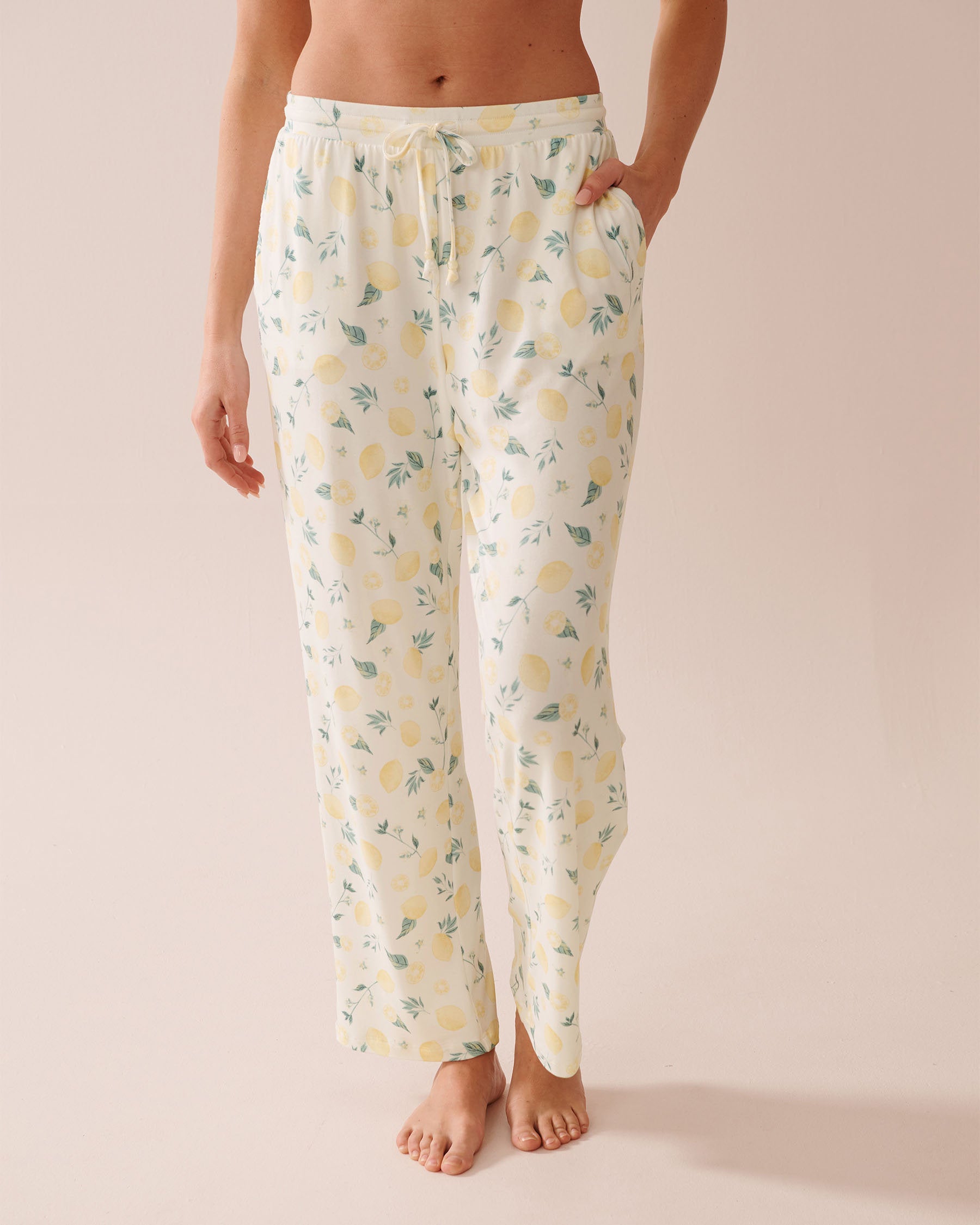 La Vie en Rose_Lemon Print Super Soft Pajama Pants_40200704_P10480_02