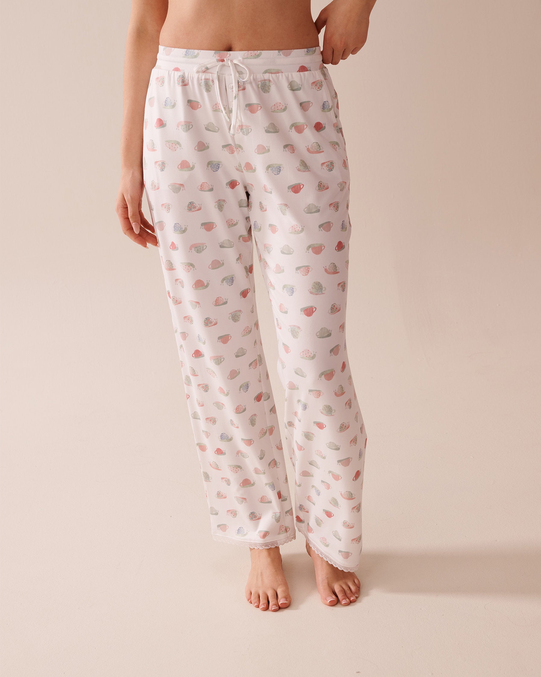 La Vie en Rose_Snail Print Lace Trim Super Soft Pajama Pants_40200729_P10496_01