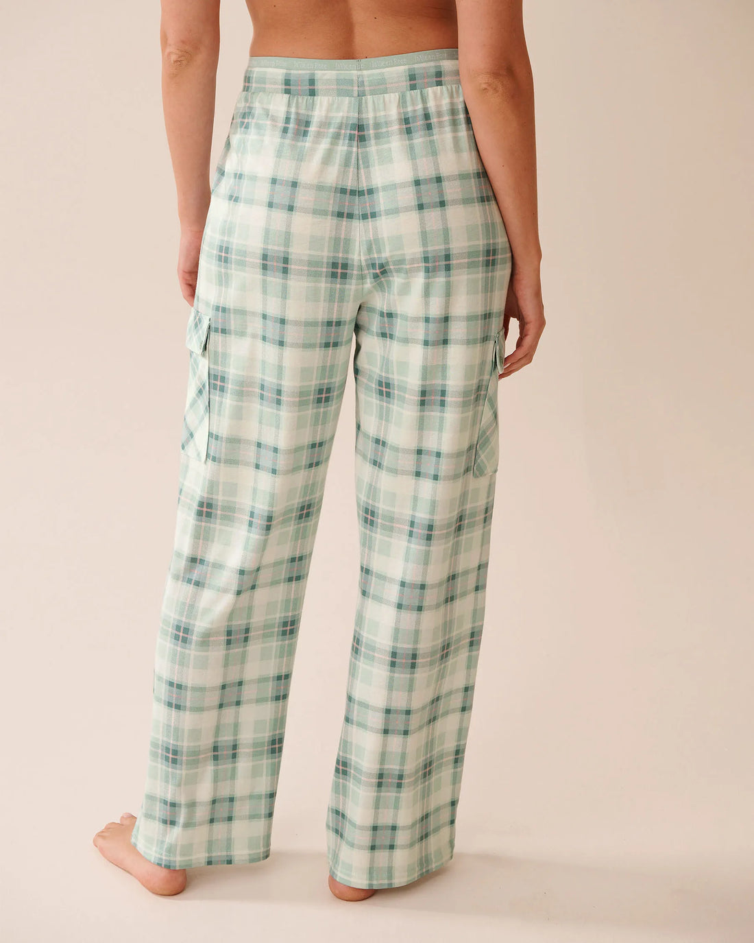 La Vie en Rose_Gray Mist Plaid_Green Plaid Cargo Pajama Pants_40200761_P40481_02