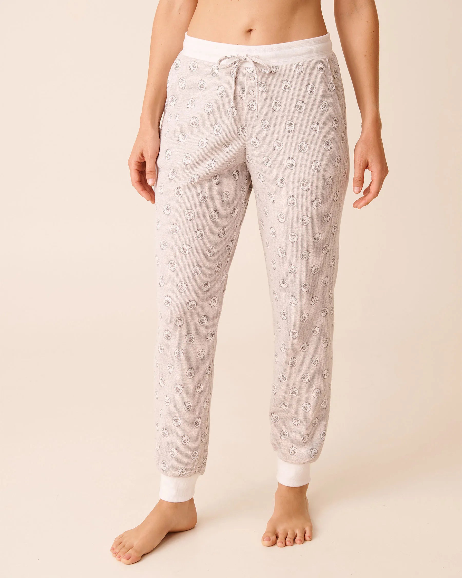 La Vie en Rose_Comfy Grey Printed Mix Sheep_Sheep Print Waffle Knit Jogger Pajama Pants_40200789_P00478_01