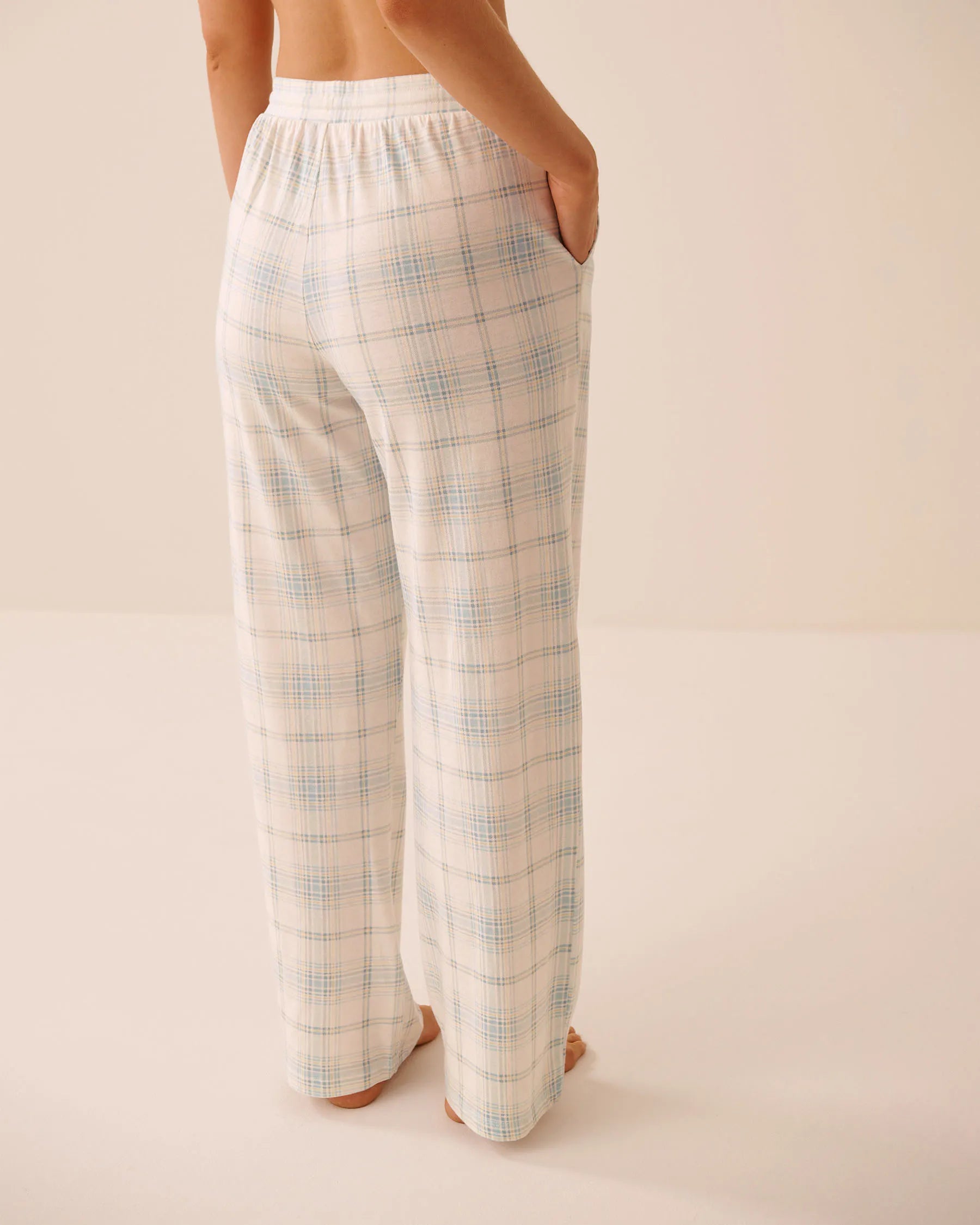 La Vie en Rose Stratosphere Plaid Women Blue Plaid Print Pajama Pants SKU: 40200834_P40556 Image 02