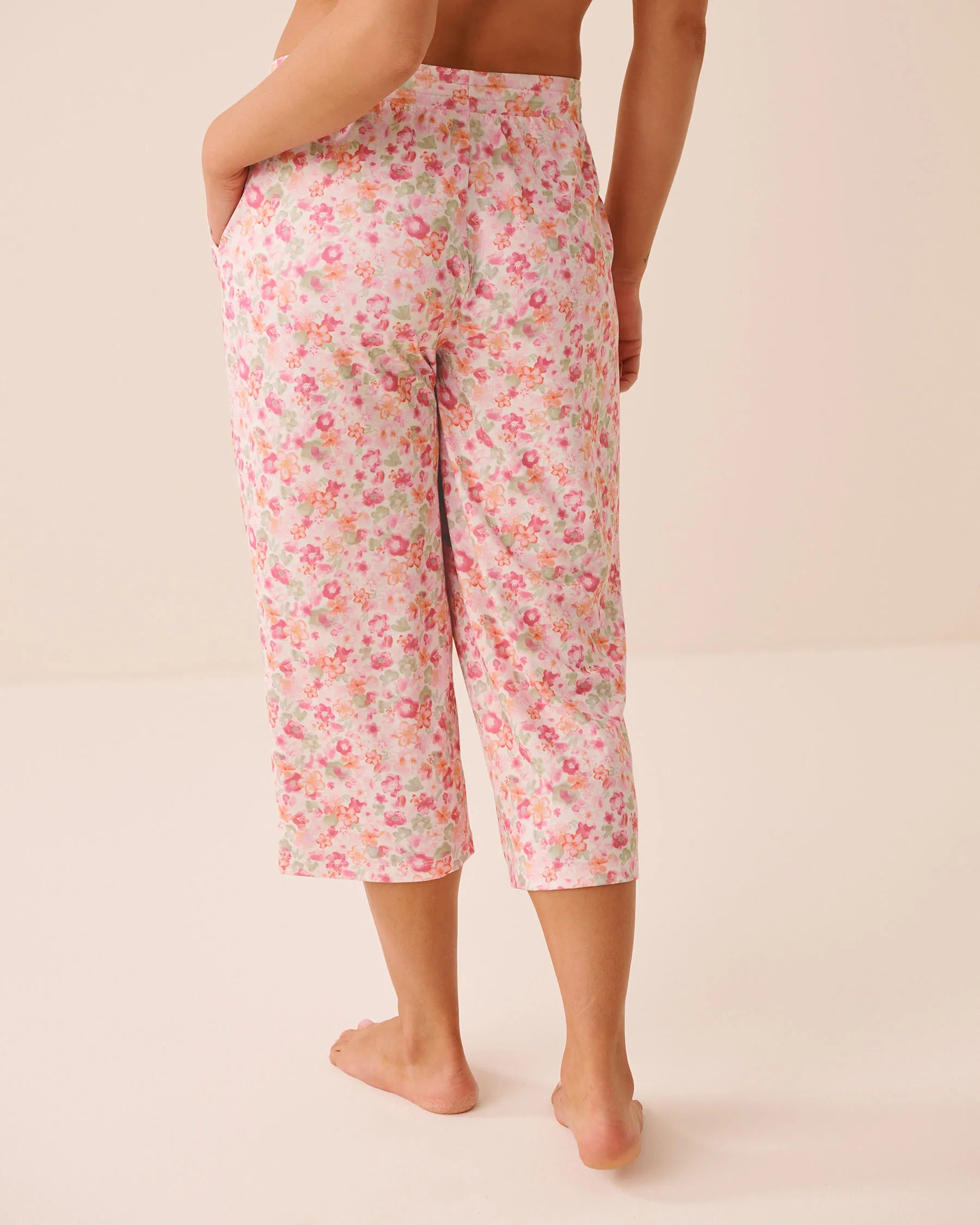 La Vie en Rose Watercolor Floral Women Watercolour Floral Print Super Soft Pajama Capris SKU: 40200842_P10605 Image 02