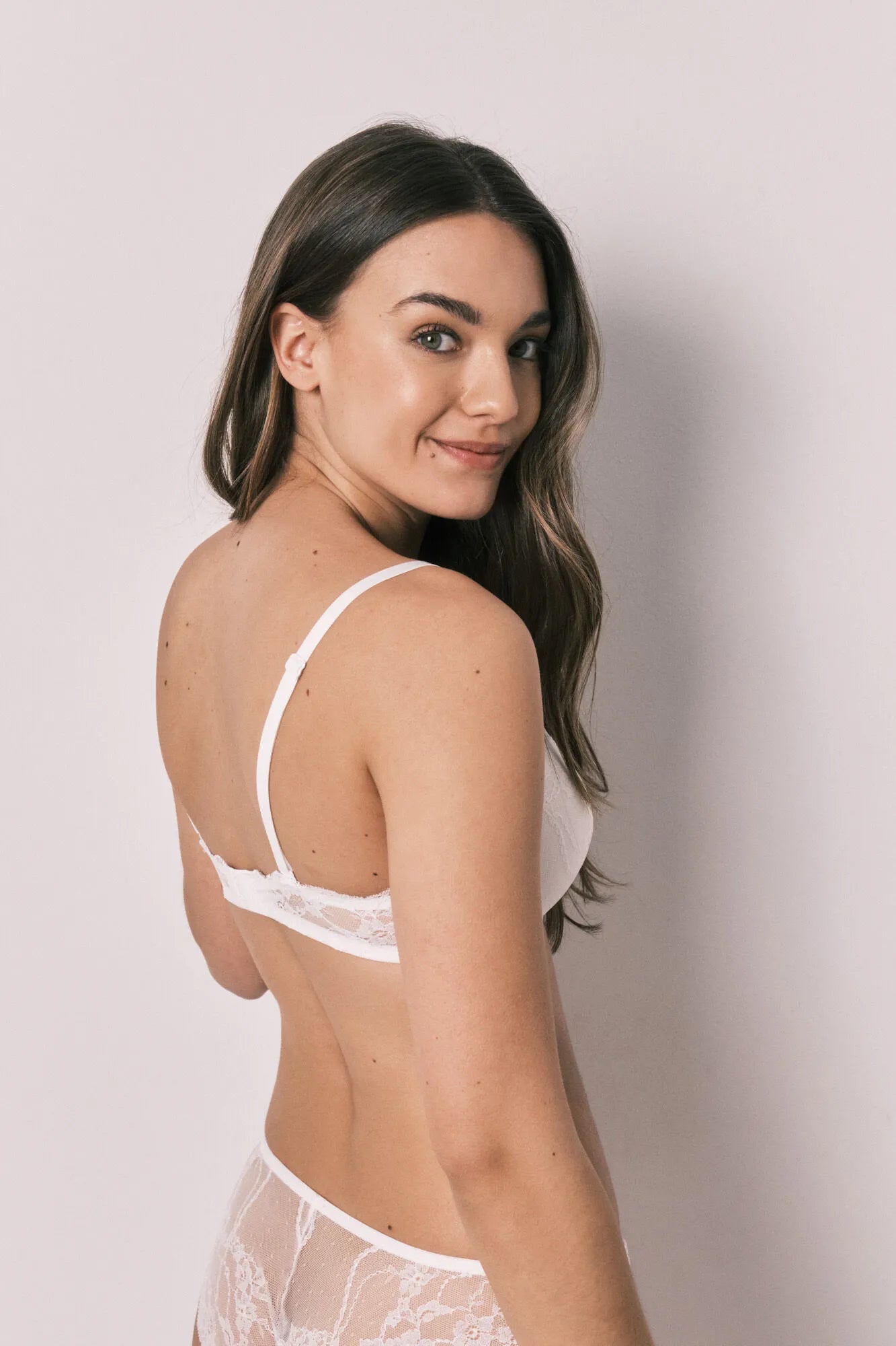 Women Secret Ivory Women GORGEOUS White Lace Push-Up Bra SKU: 4023012_96 Image 03