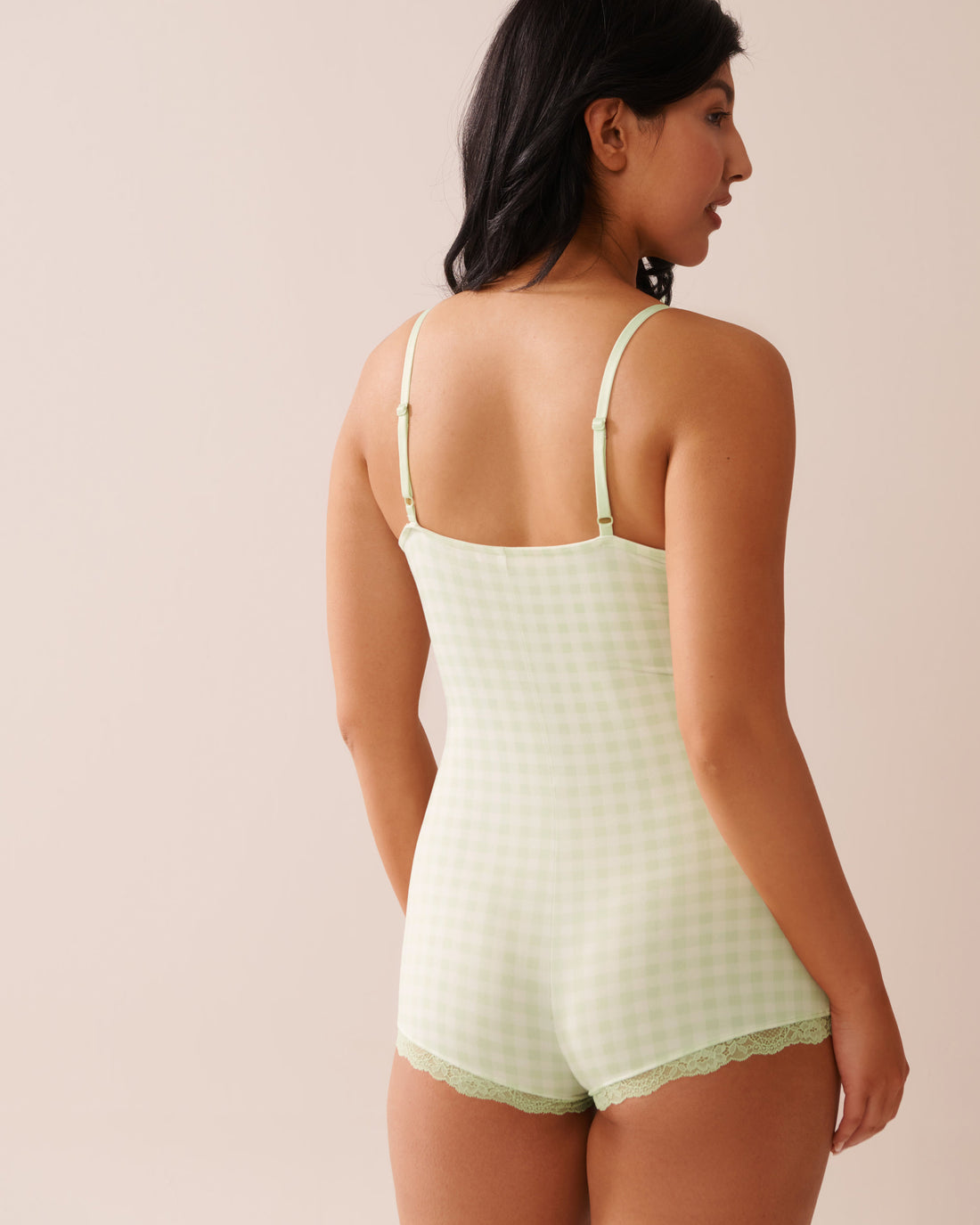 La Vie en Rose_Gingham Print Super Soft Sleeveless Romper_40300057_P30115_02