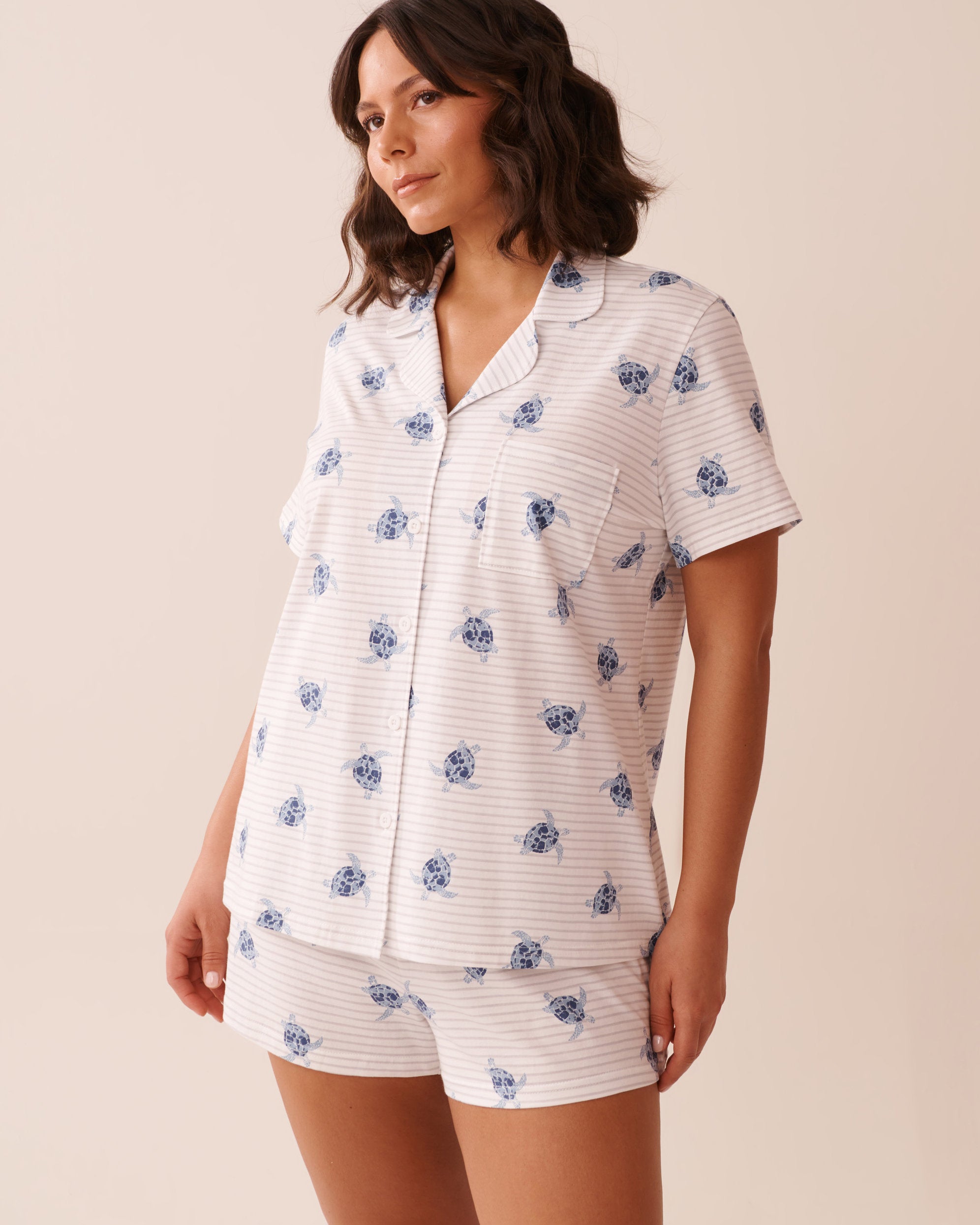La Vie en Rose_Turtle Print Shirt PJ Set_40400081_P10499_03