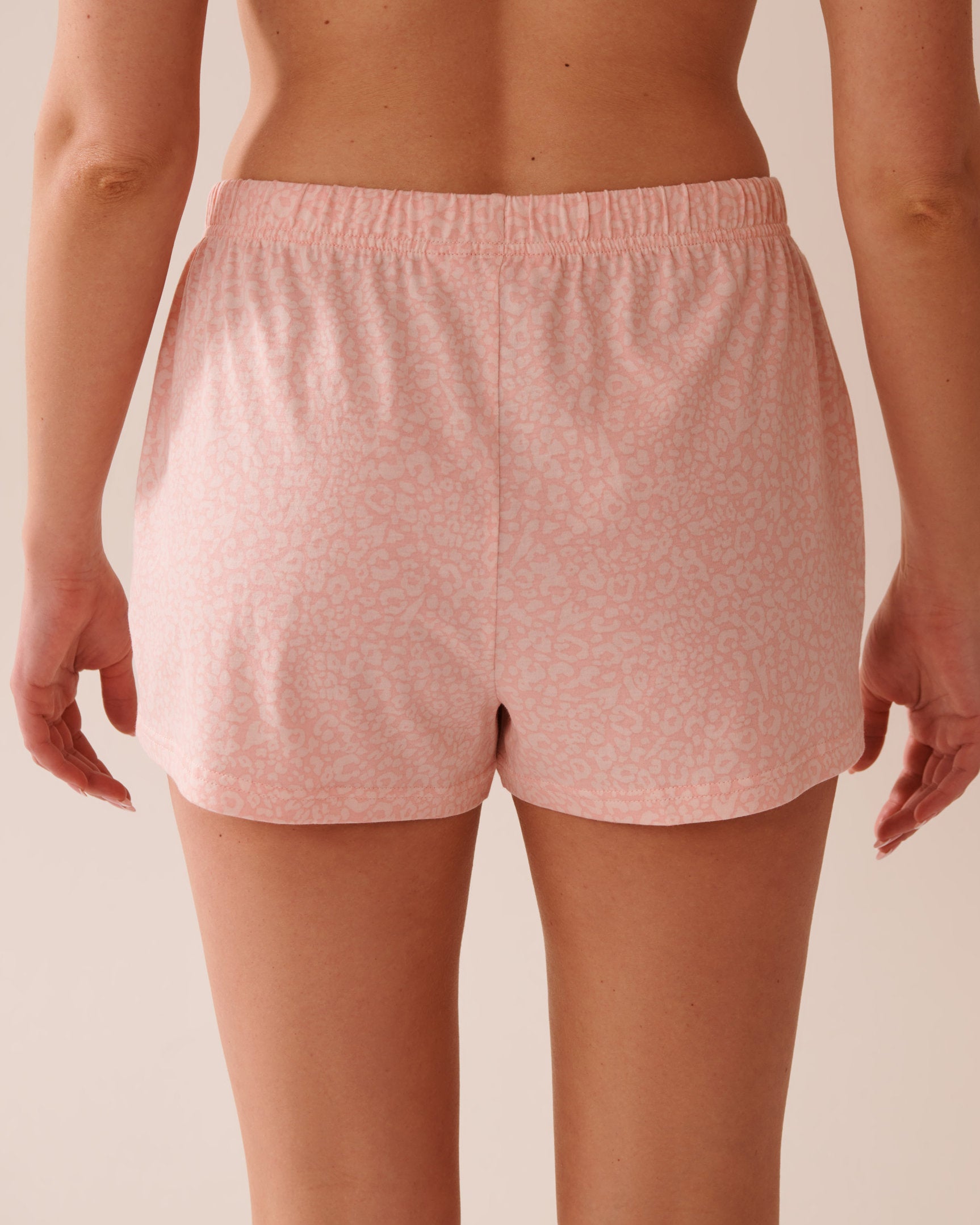 La Vie en Rose_Leopard Print Shirt PJ Set_40400081_P60364_05