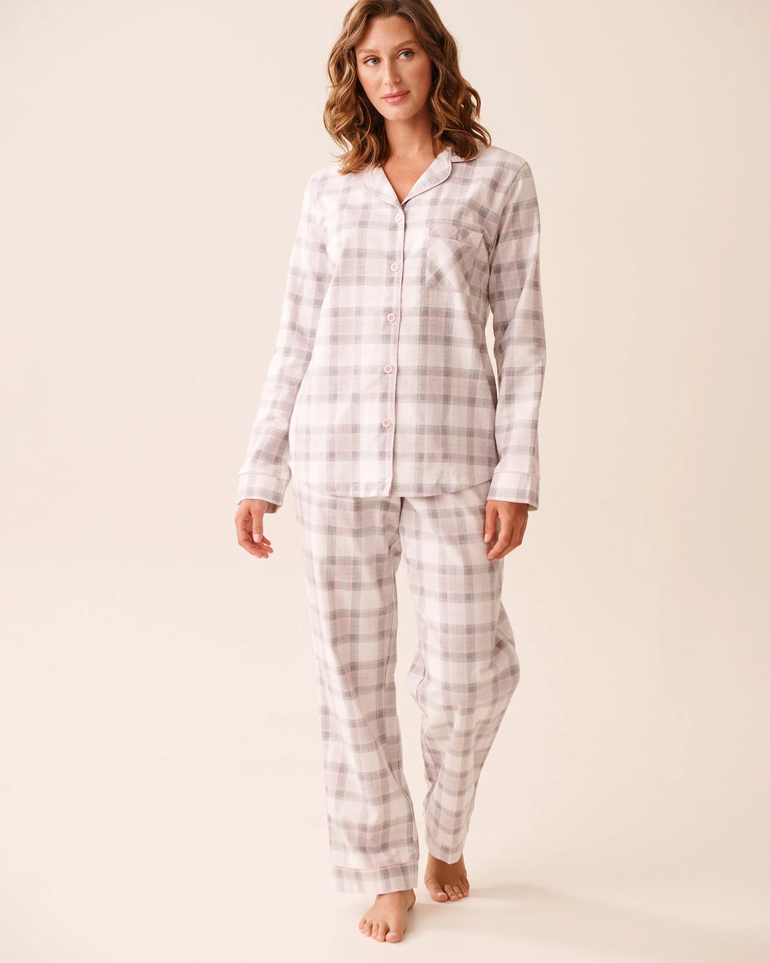 La Vie en Rose_Quiet Gray Plaid_Grey Plaid Flannel Pj Set_40400089_P00461_02