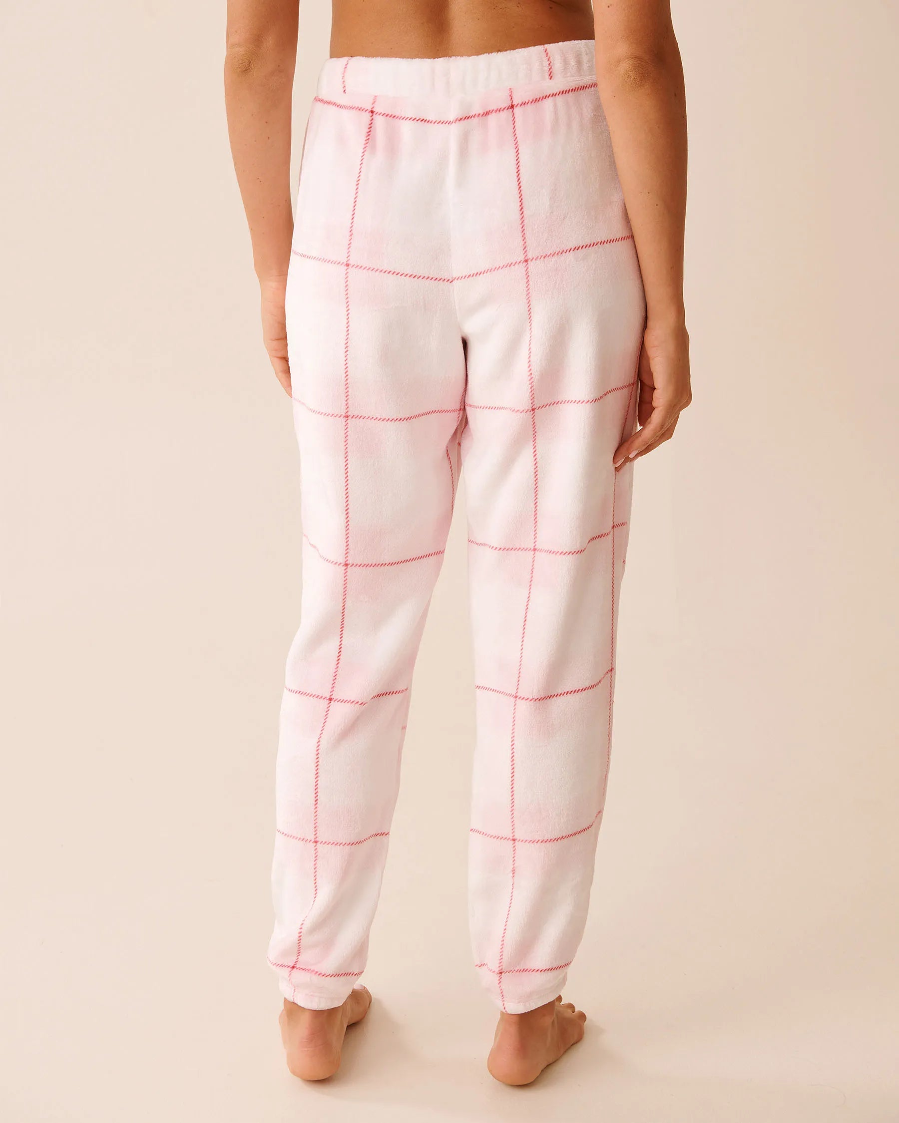 La Vie en Rose_Snow White Pink Plaid_Teddy Bear Print Soft Plush Pj Set_40400091_P10560_07