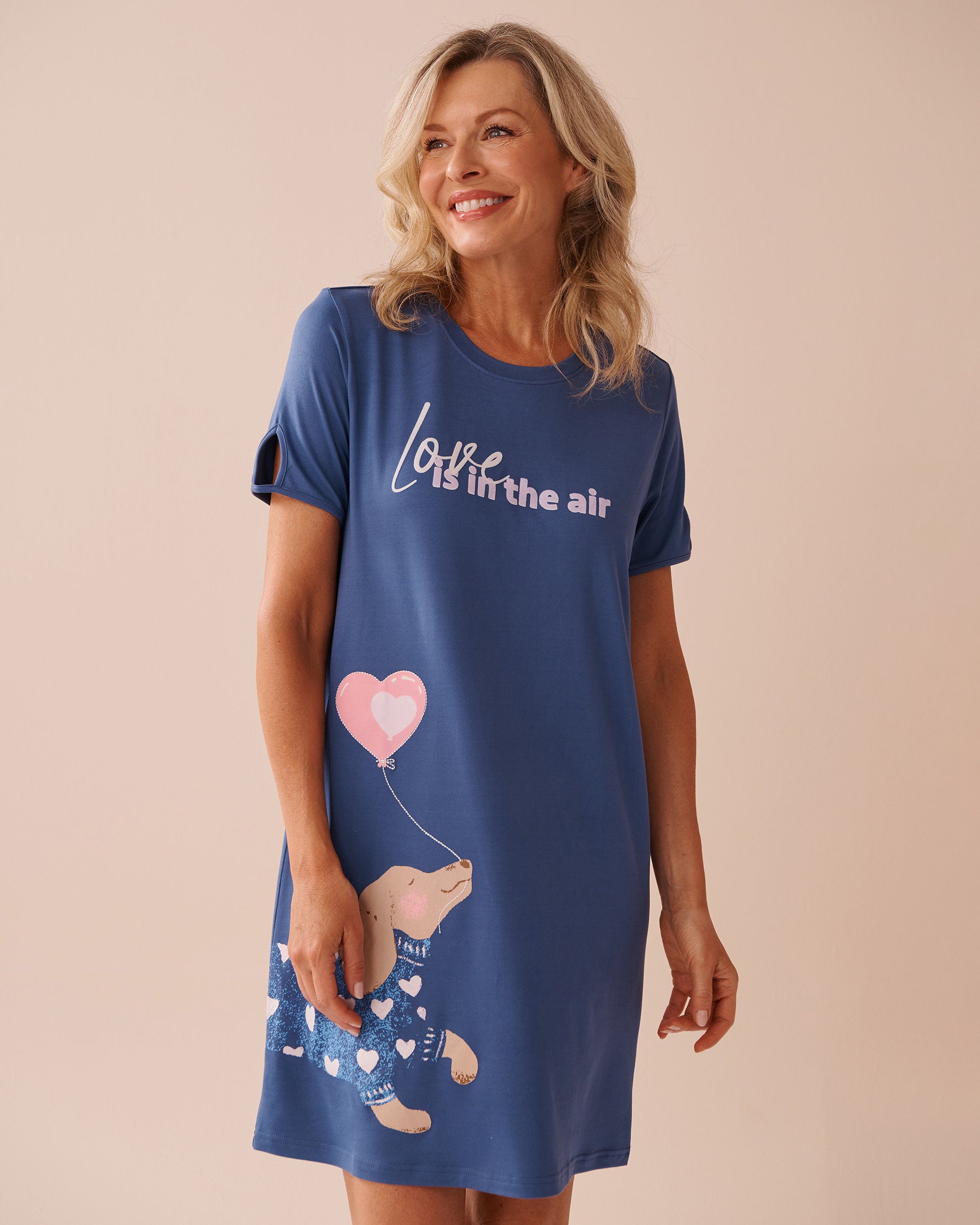 La Vie en Rose_Dog Print Super Soft Short Sleeve Sleepshirt_40500402_40170_01