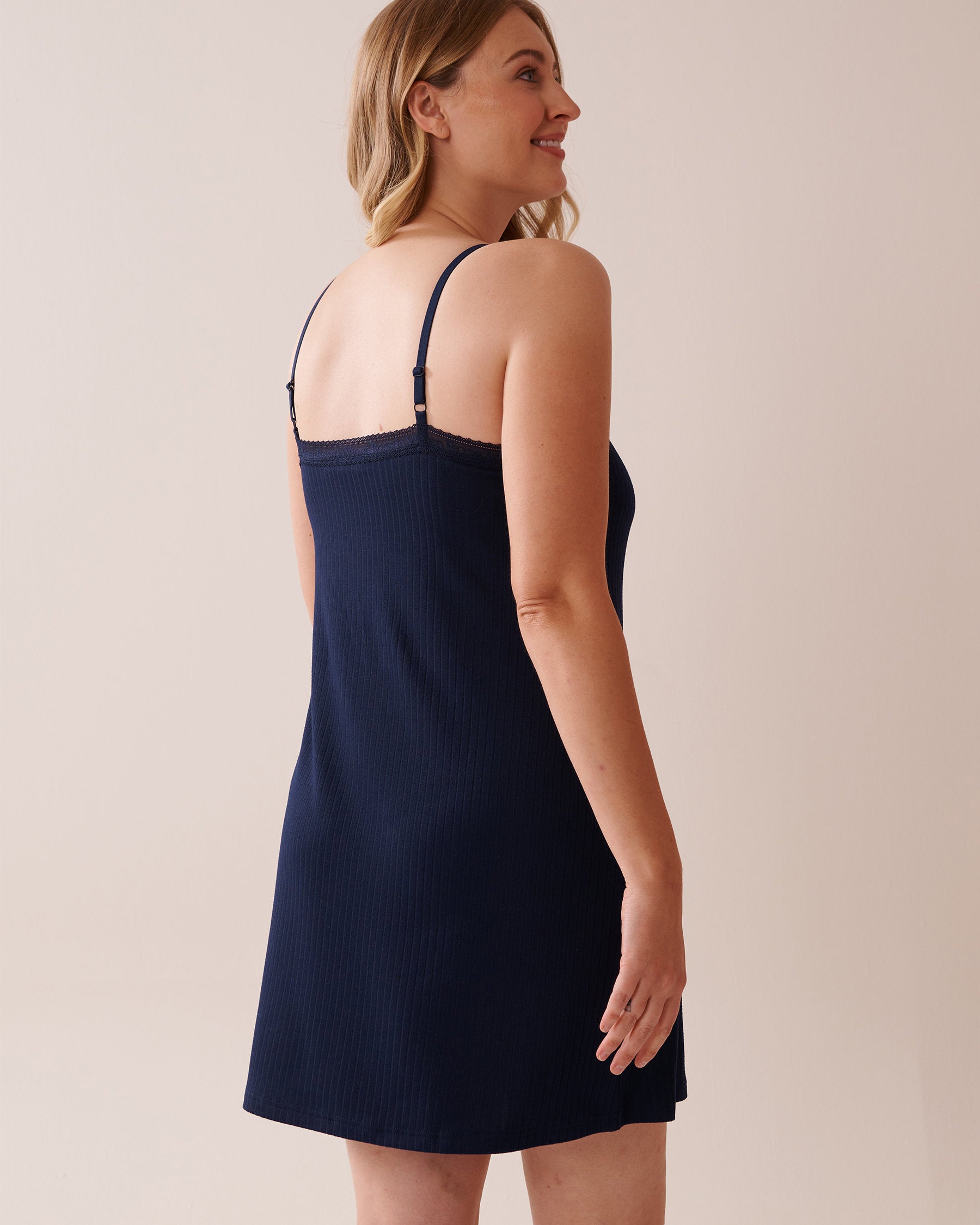 La Vie en Rose_Lace Trim Ribbed Jersey Nightie_40500416_40099_02