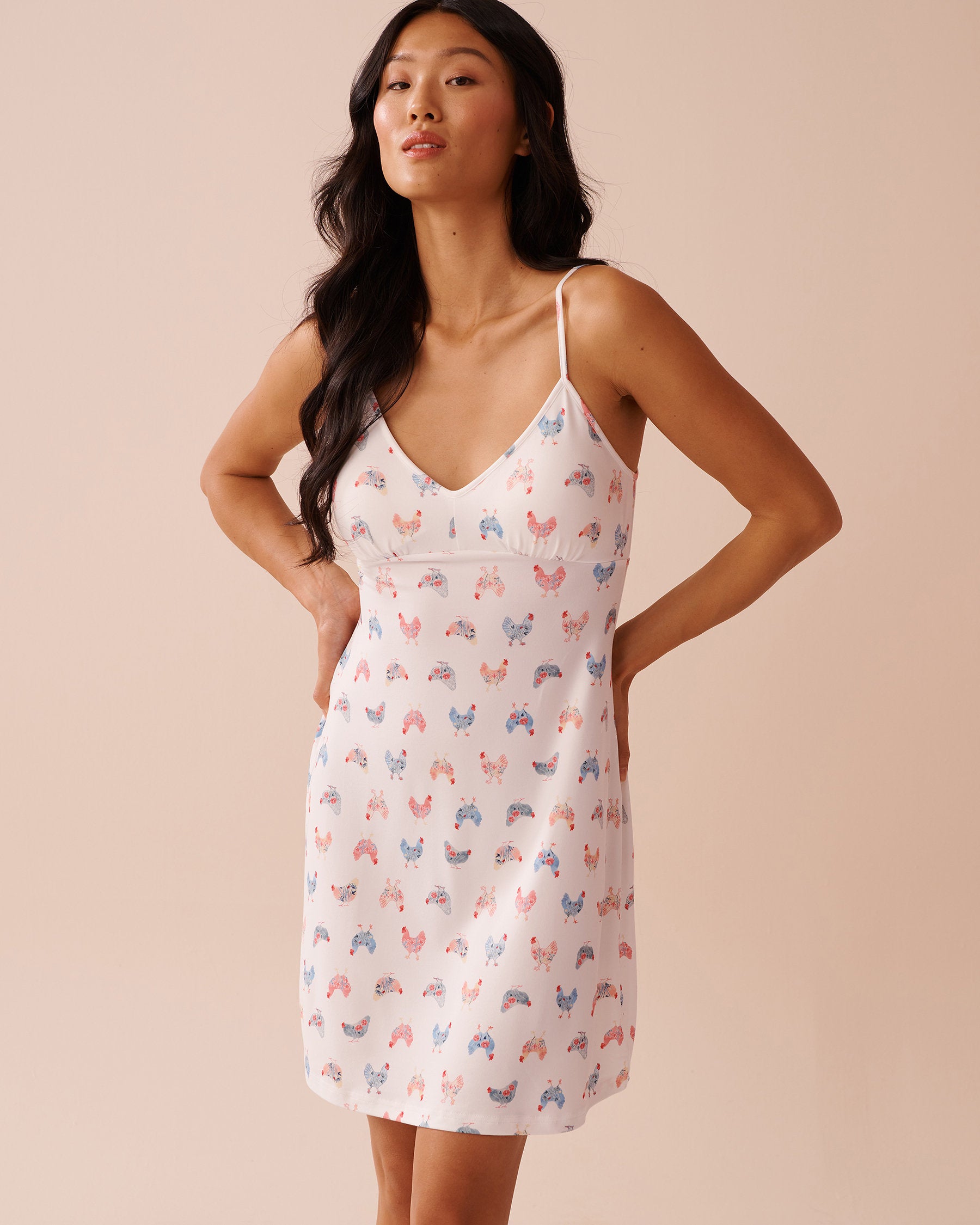 La Vie en Rose_Chicken Print Super Soft Nightie_40500421_P10481_01