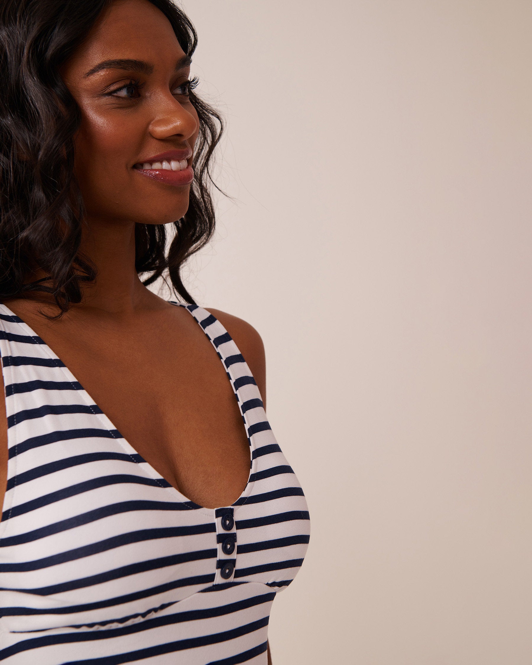 La Vie en Rose_Nautical Stripe Super Soft Nightie_40500423_P10479_04