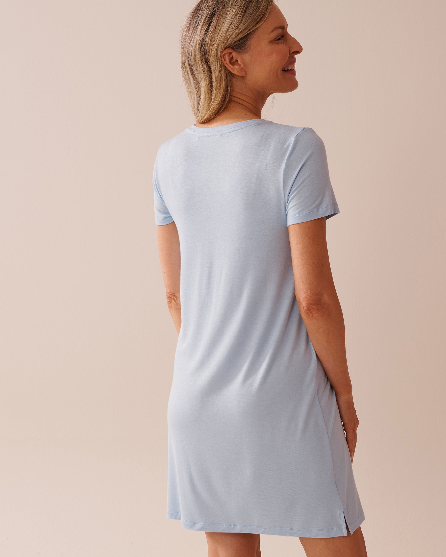 La Vie en Rose_Soft Jersey Short Sleeve Sleepshir_40500426_40104_02