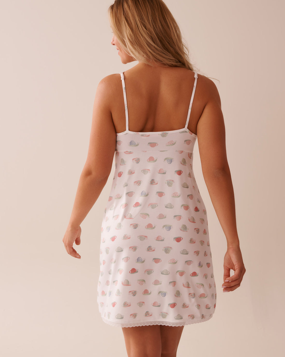 La Vie en Rose_Snail Print Lace Trim Super Soft Nightie_40500433_P10496_02