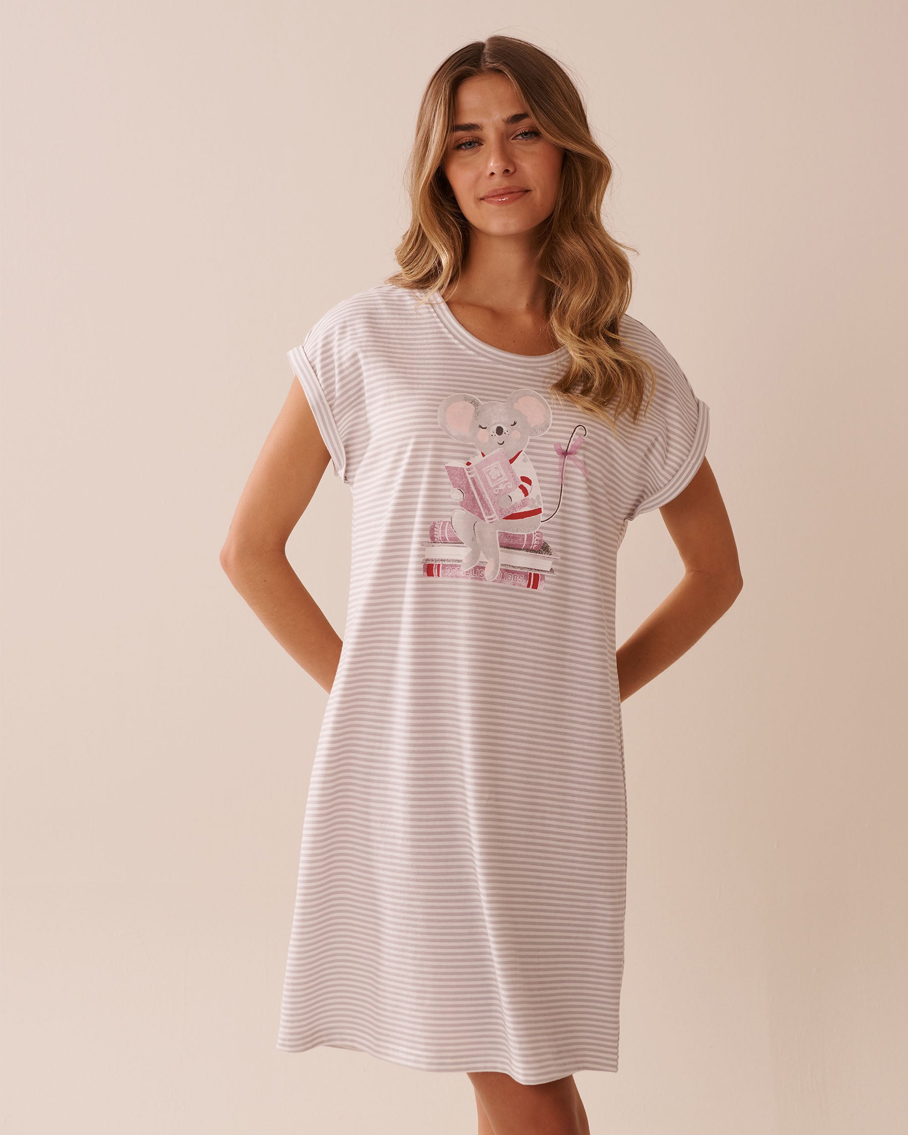 La Vie en Rose_Microchip Stripe_Mouse Print Cotton Short Sleeve Sleepshirt_40500442_P00437_01