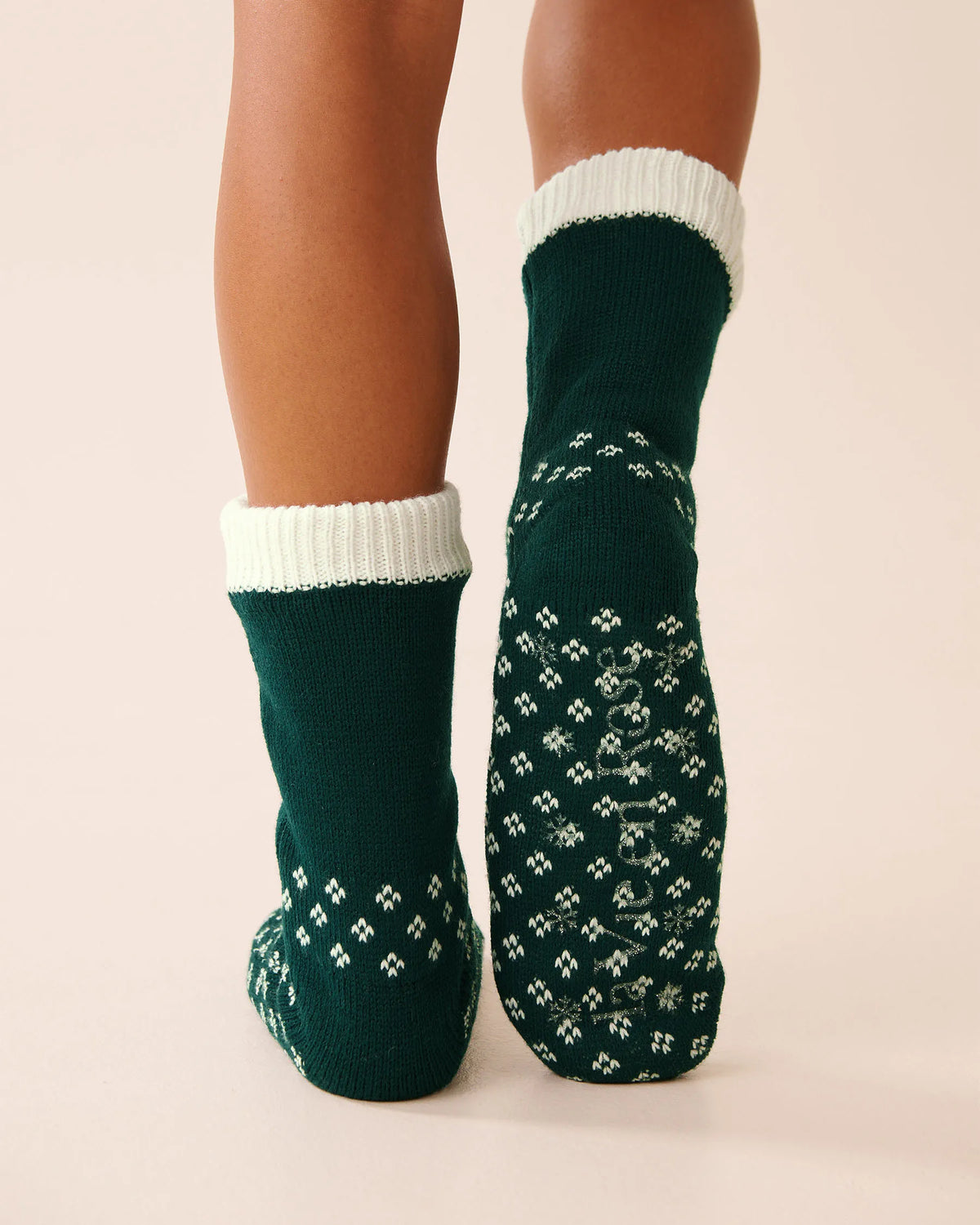 La Vie en Rose_Botanical Garden Dot_Long Knit and Sherpa Deer Socks_40700426_P30138_03