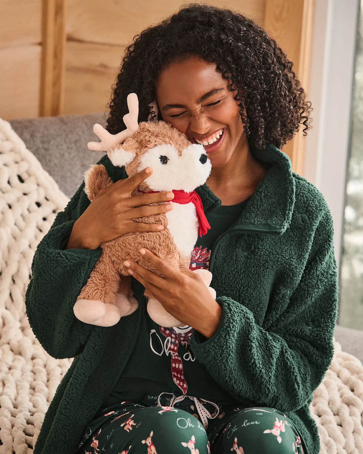 La Vie en Rose_Brush_Stuffed Deer_40700436_20112_01