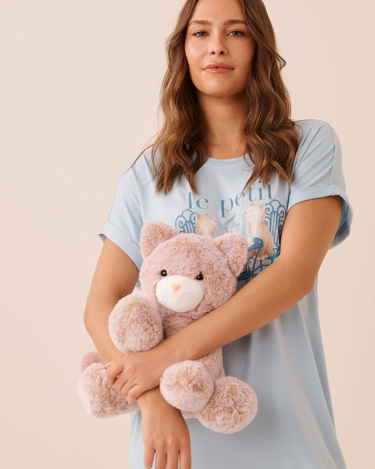 La Vie en Rose Brush Women Adorable Stuffed Cat Plush Toy SKU: 40700458_20112 Image 02