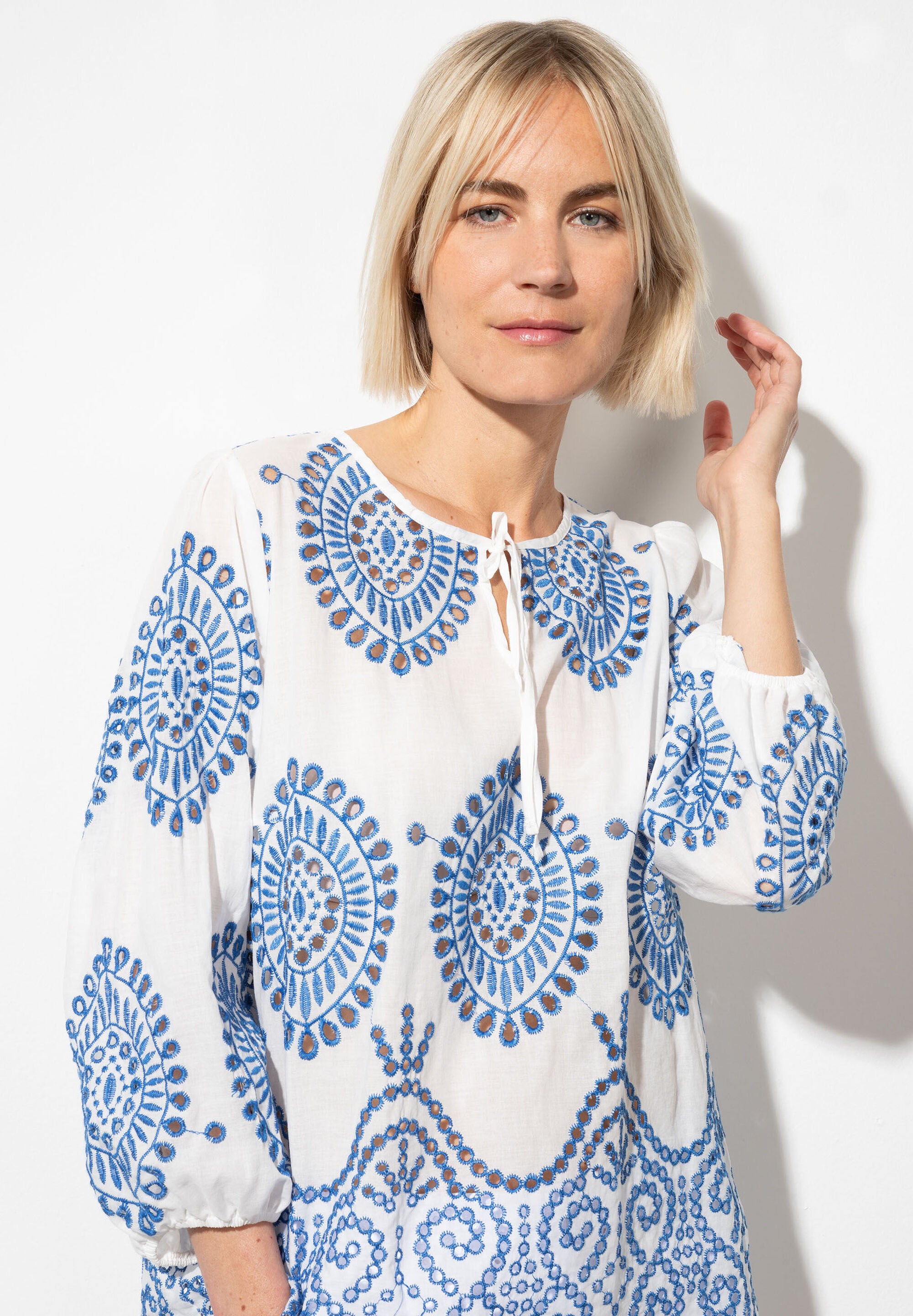 White & Blue Lace Tunic_41062055_2041_01