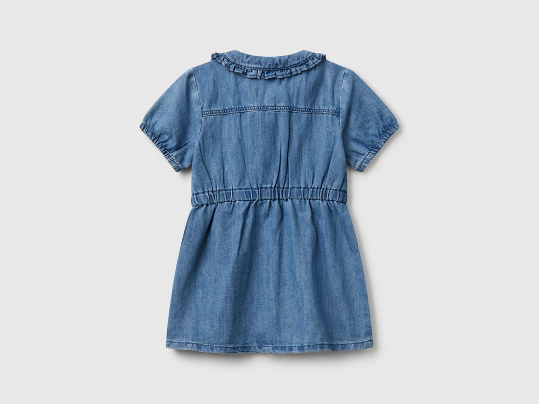 Benetton_Dress with Chambray Collar_41DWGV029_901_02