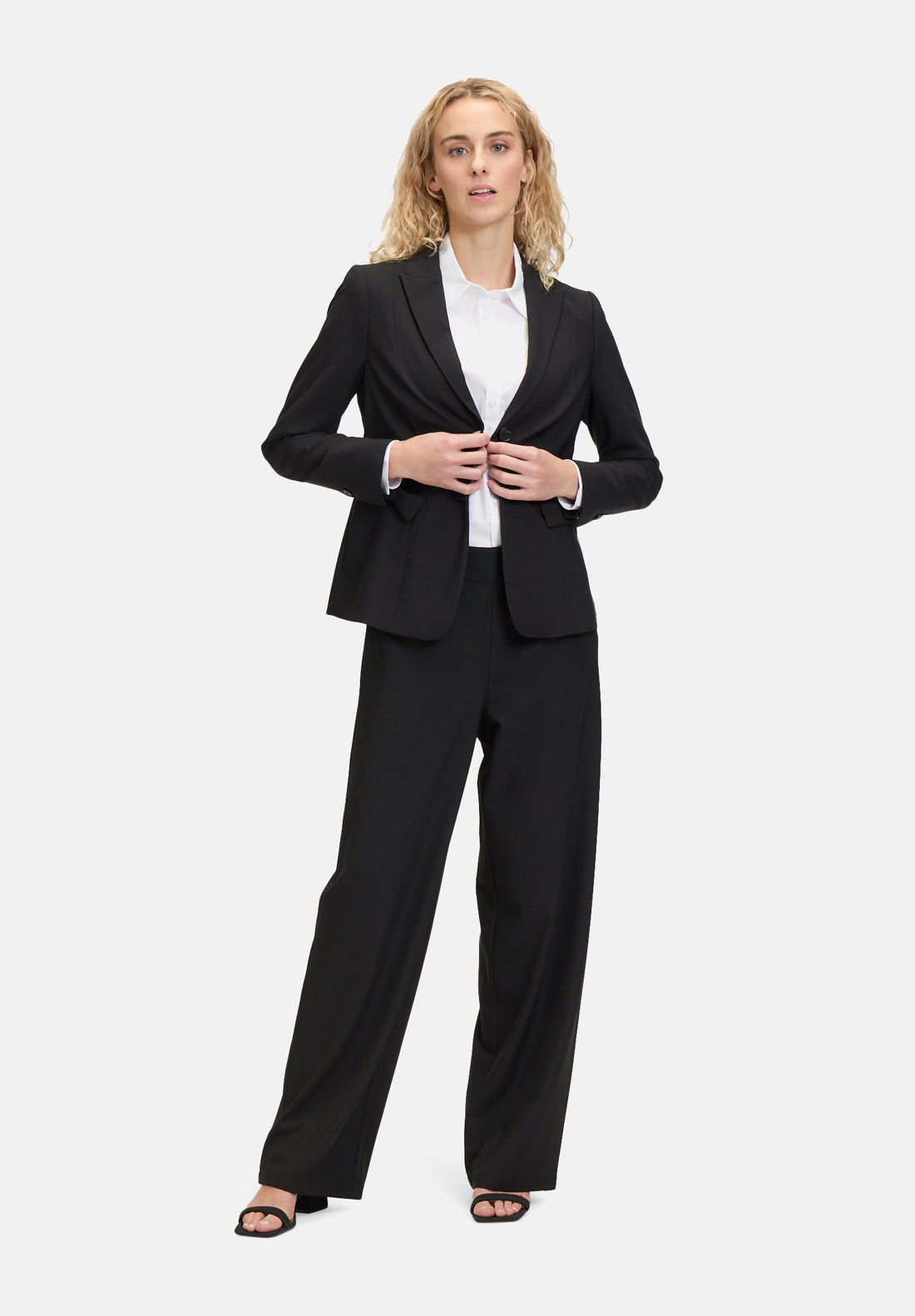 Short Blazer Long Sleeve_4200-1080_9045_02