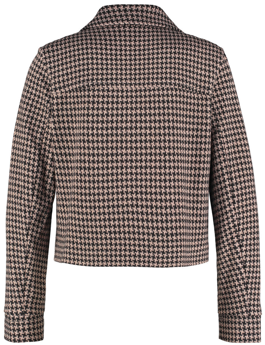 Short Blazer Jacket With Lapel Collar_03