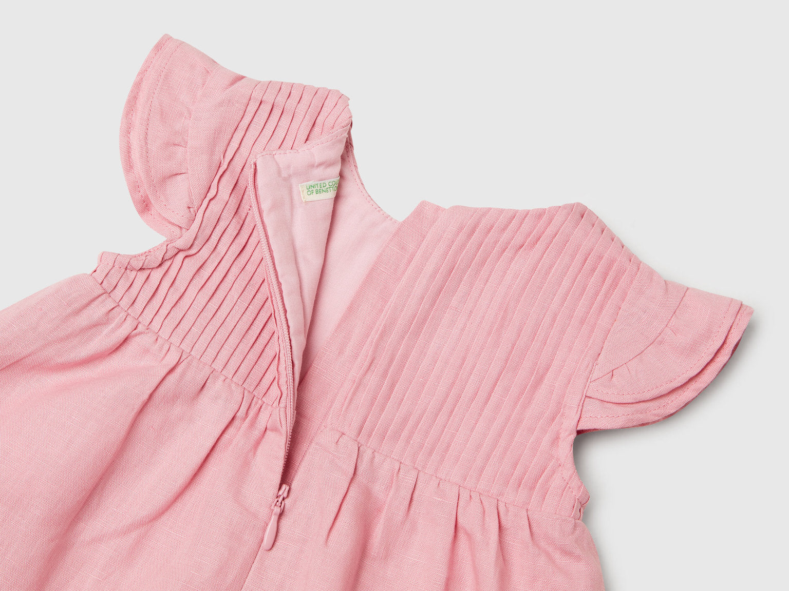 Benetton_Dress in Linen and Cotton Blend_43WBAV00N_09J_03