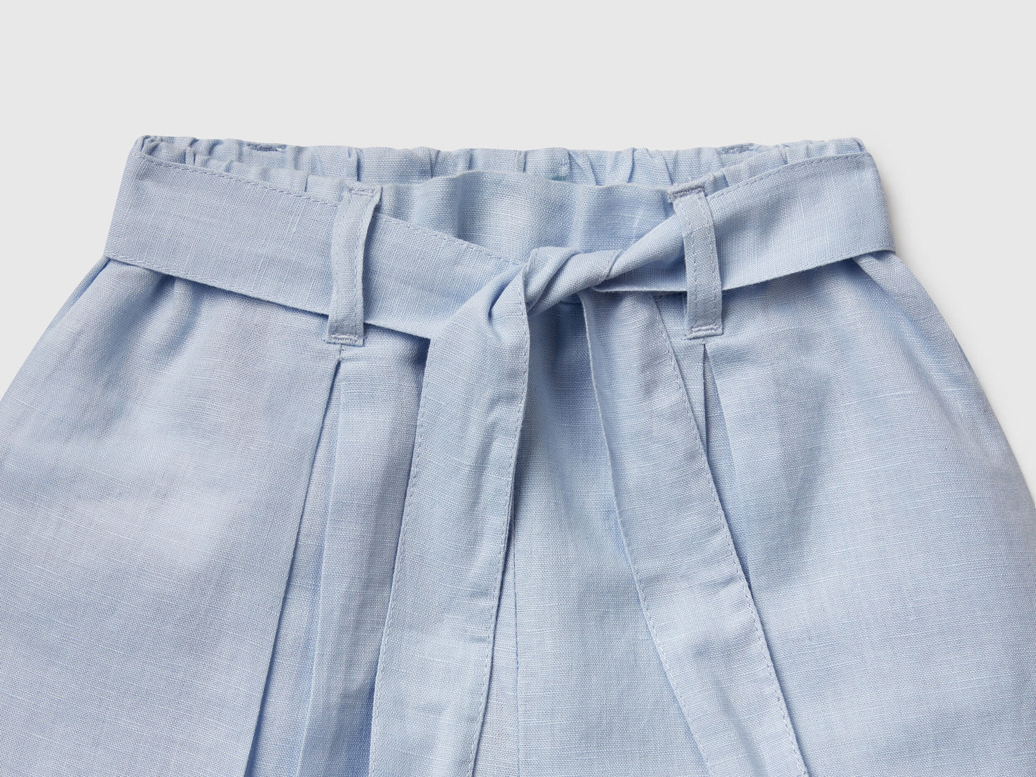 Benetton_Bermudas with Sash_43WBG902G_081_03