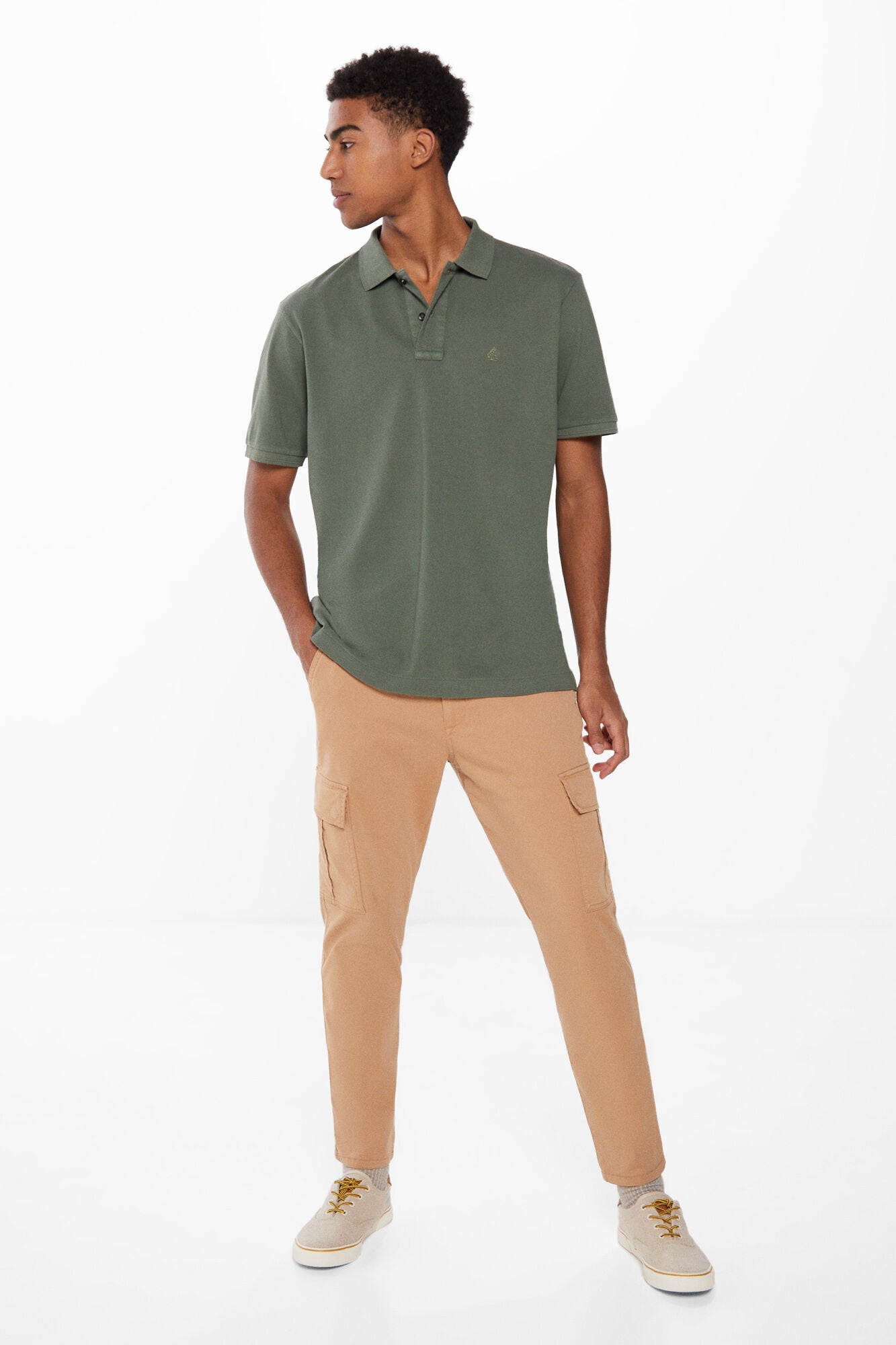 Classic Polo Shirt With Monochrome Logo_4407017_21_03