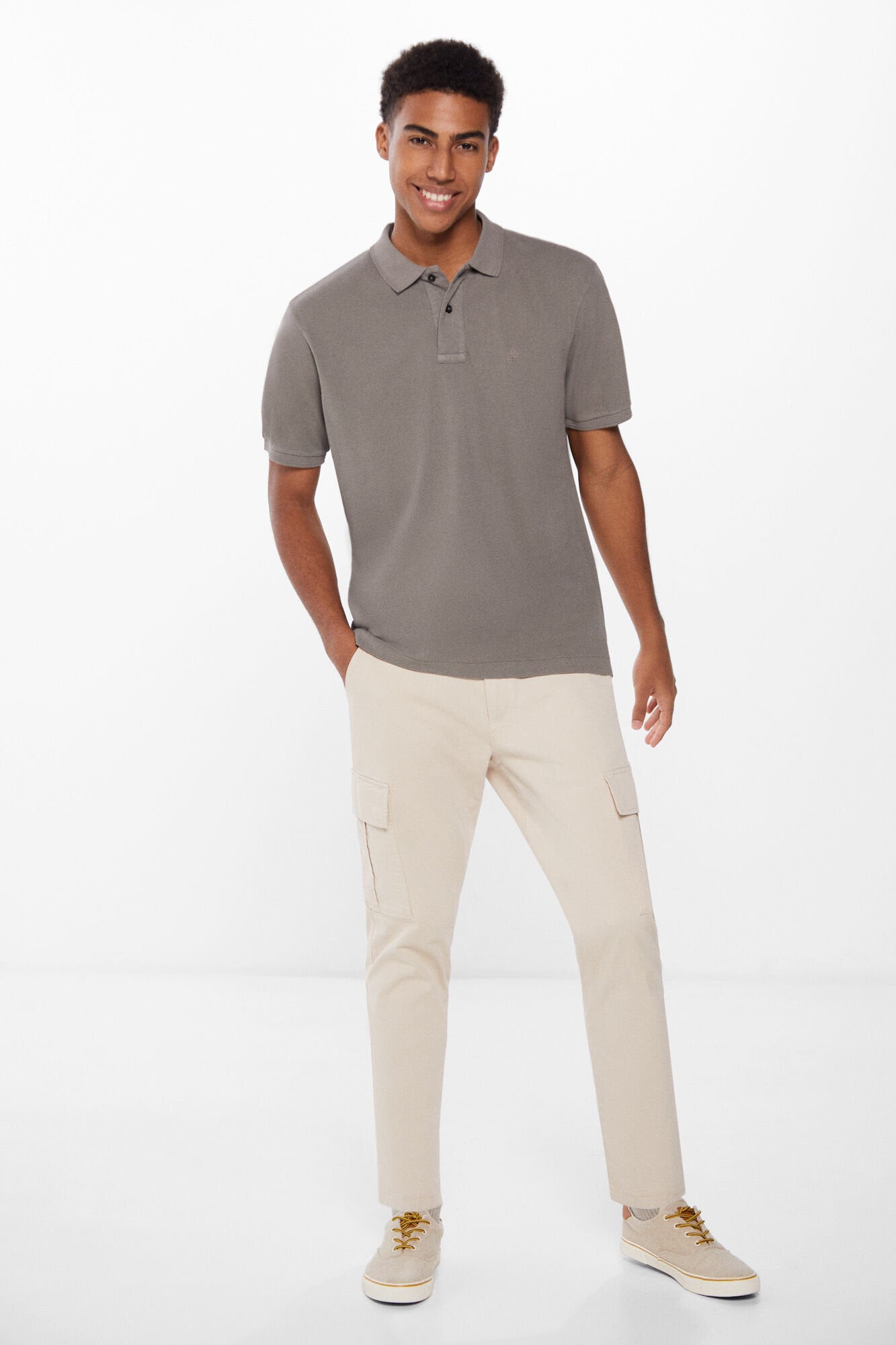 Classic Polo Shirt With Monochrome Logo_4407017_43_04