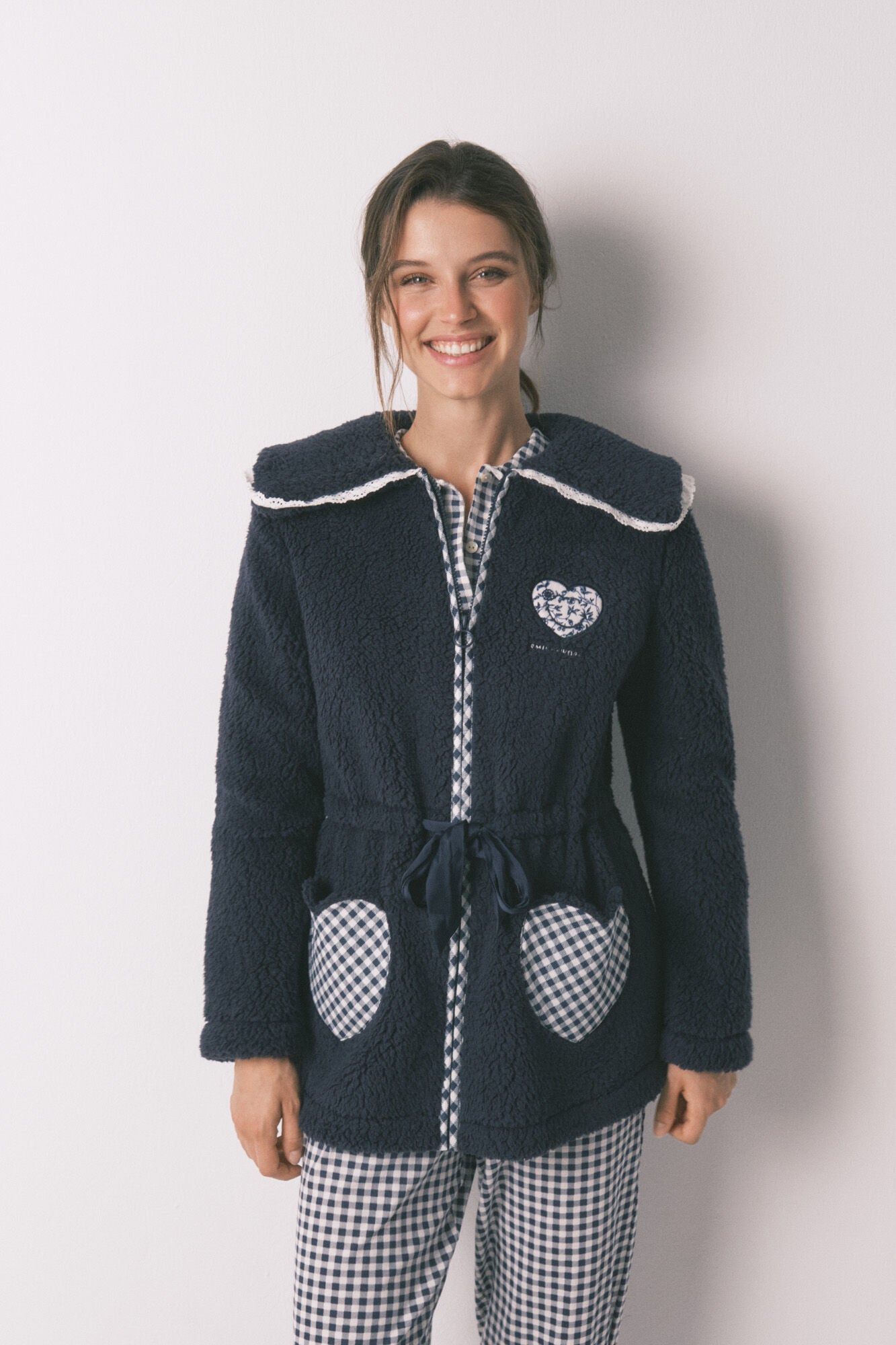 Women Secret_Navy_Blue Smiley Faux Shearling Midi Robe_4412198_10_04