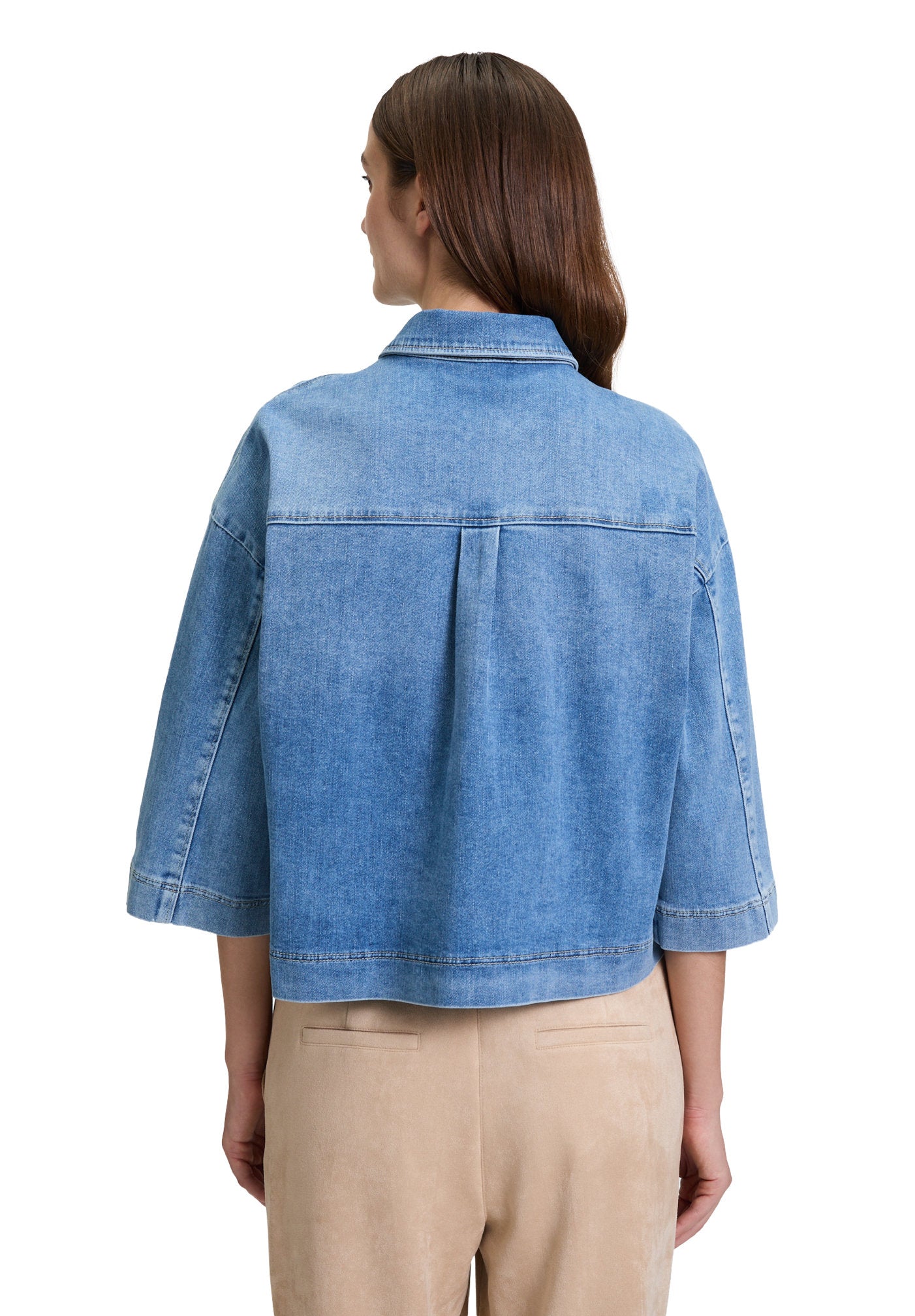 Betty Barclay_Oversized Denim Jacket_4425-3304_8618_03