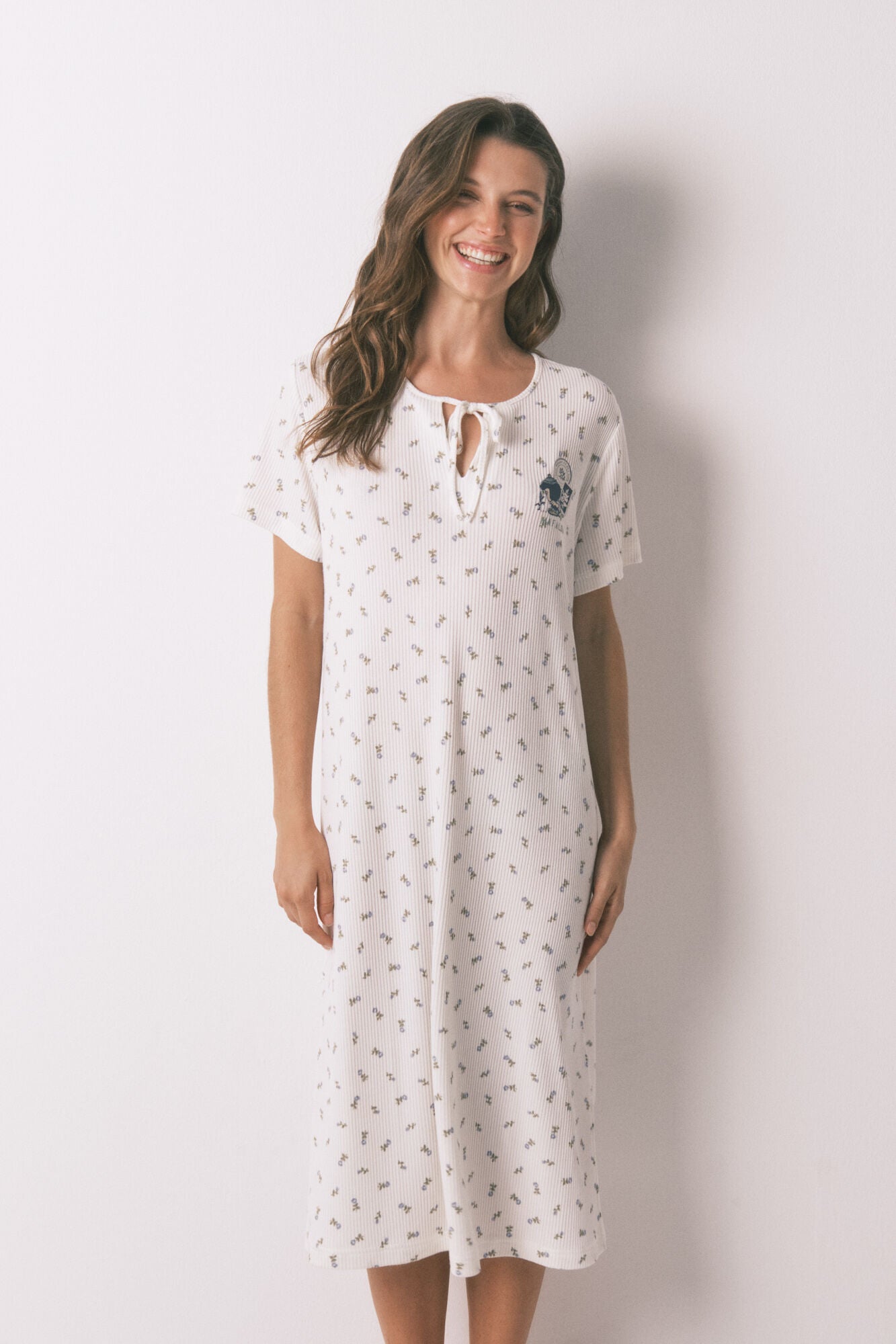 Women Secret_Ivory_Mafalda Loose Midi Nightgown in Ivory_4442109_96_03