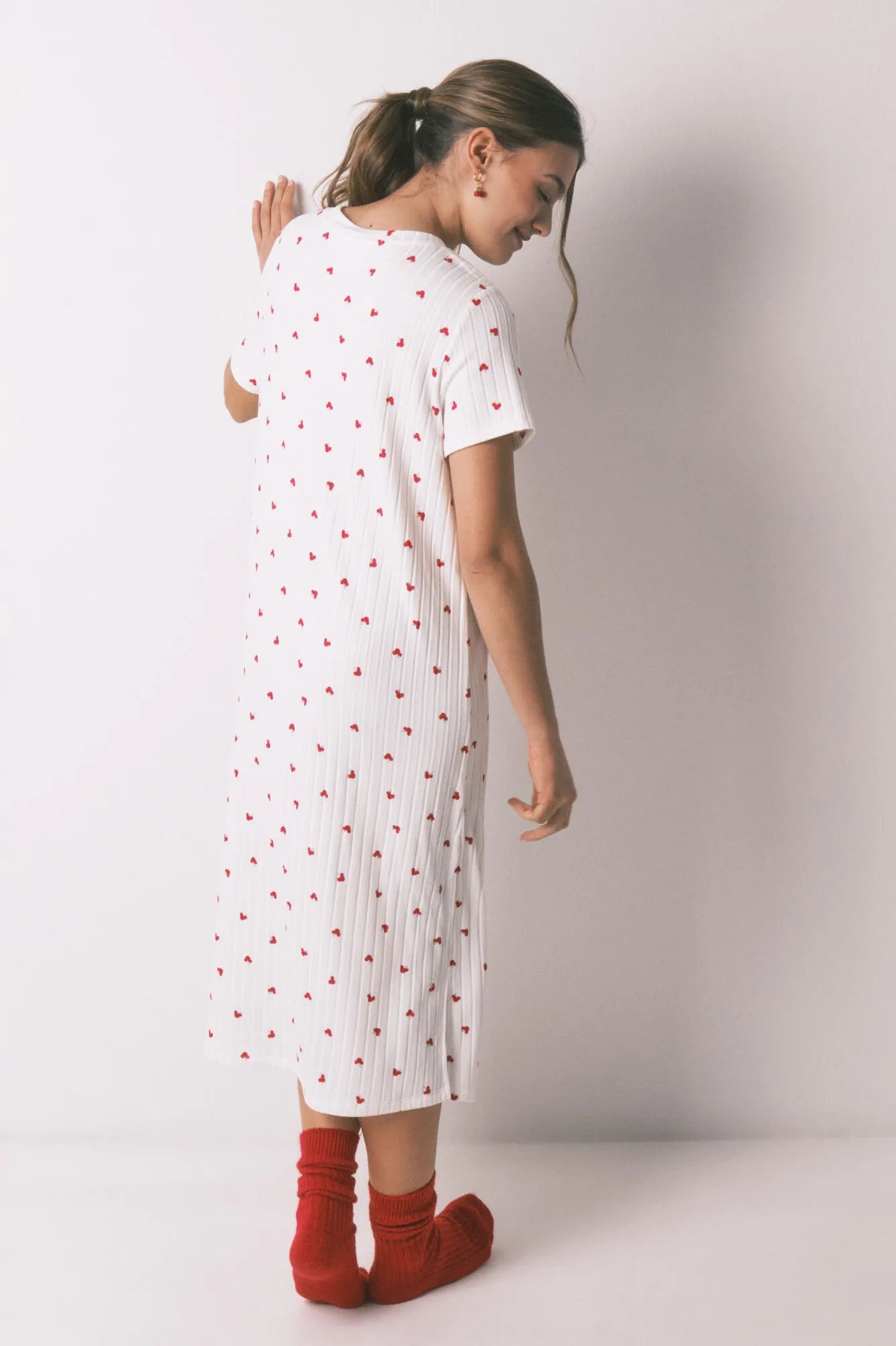 Women Secret_White Print_Mickey Cherry Print Nightgown_4443617_97_05