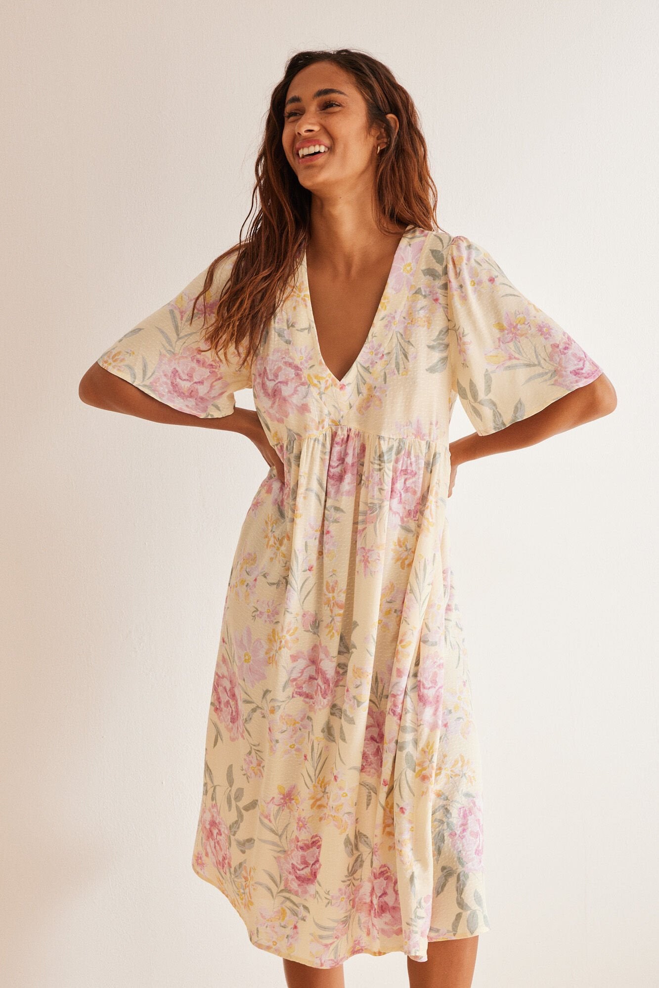 Viscous Midi Dress Floral Print_03
