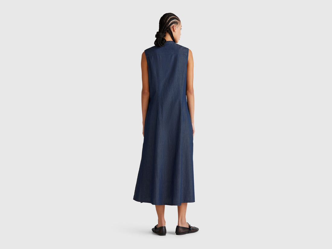 Benetton_Sleeveless Shirt Dress in Chambray_44KCDV0BH_901_02