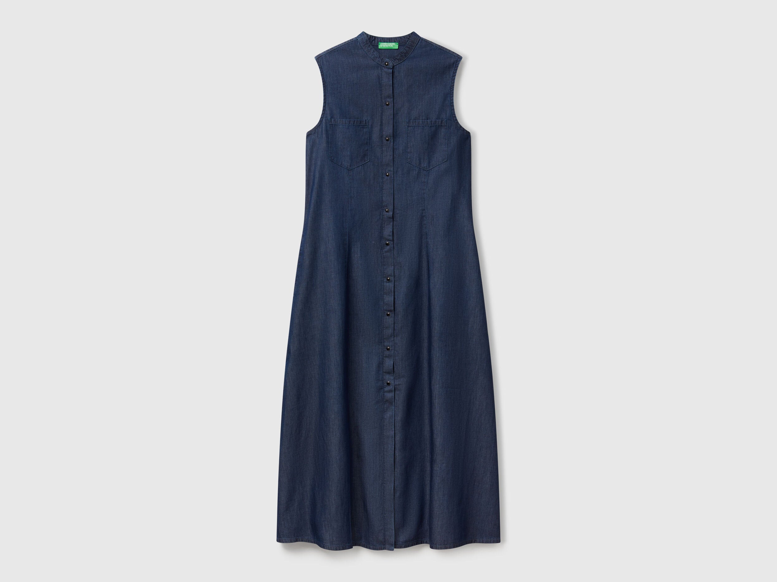 Benetton_Sleeveless Shirt Dress in Chambray_44KCDV0BH_901_04