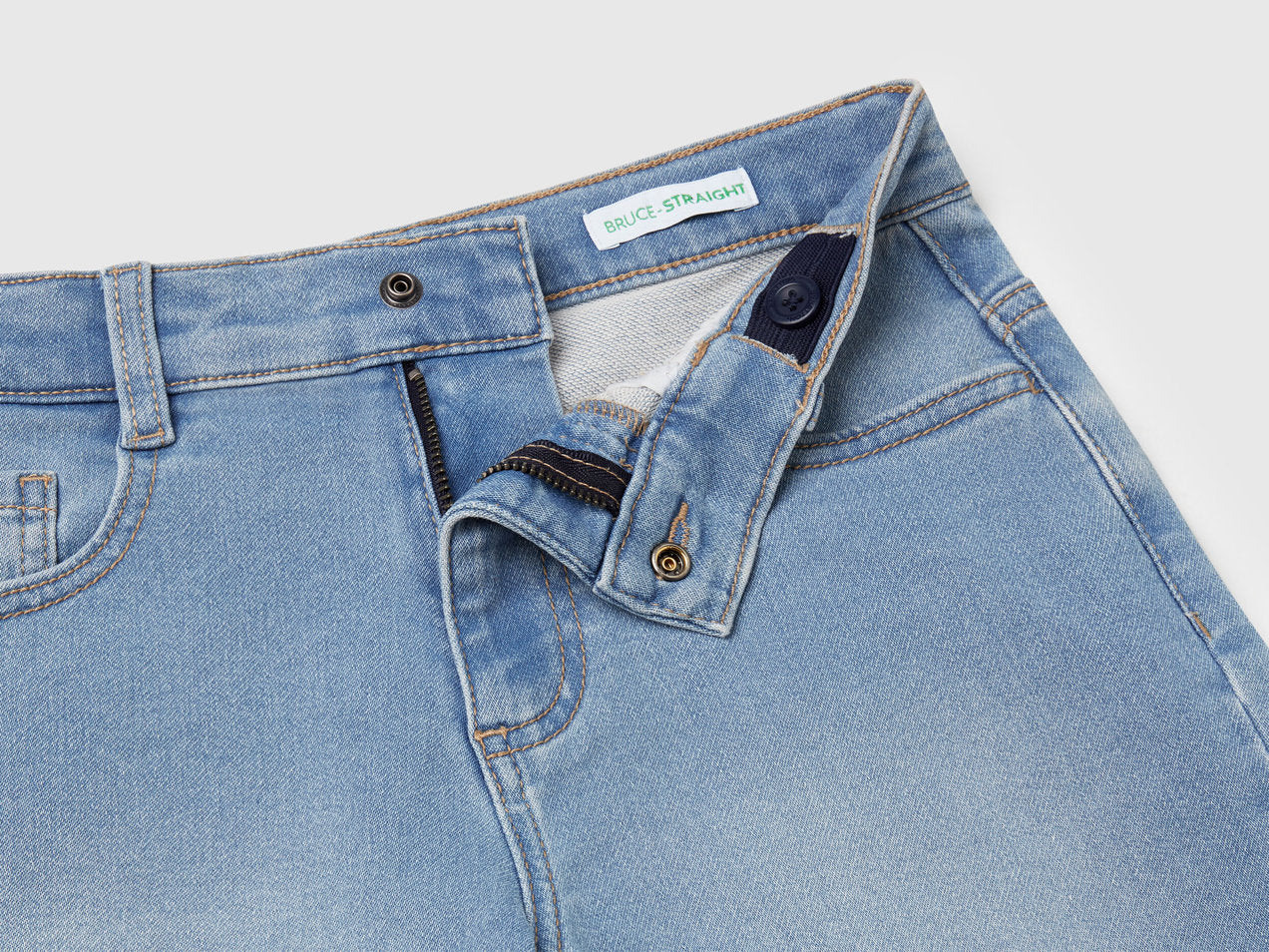 Benetton_Bermuda_44LGC9048_902_03