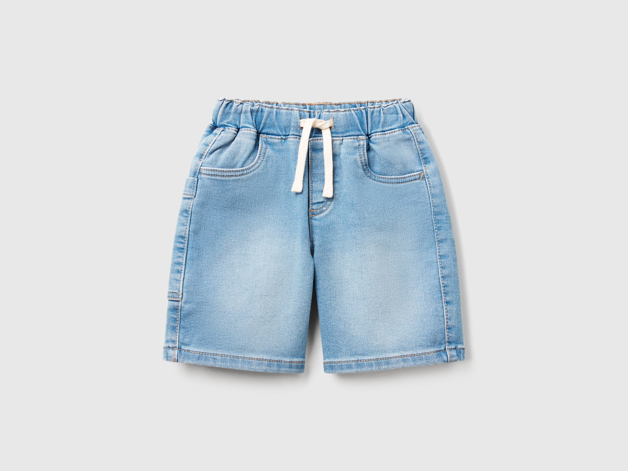 Benetton_Bermuda_44LGG9032_902_01